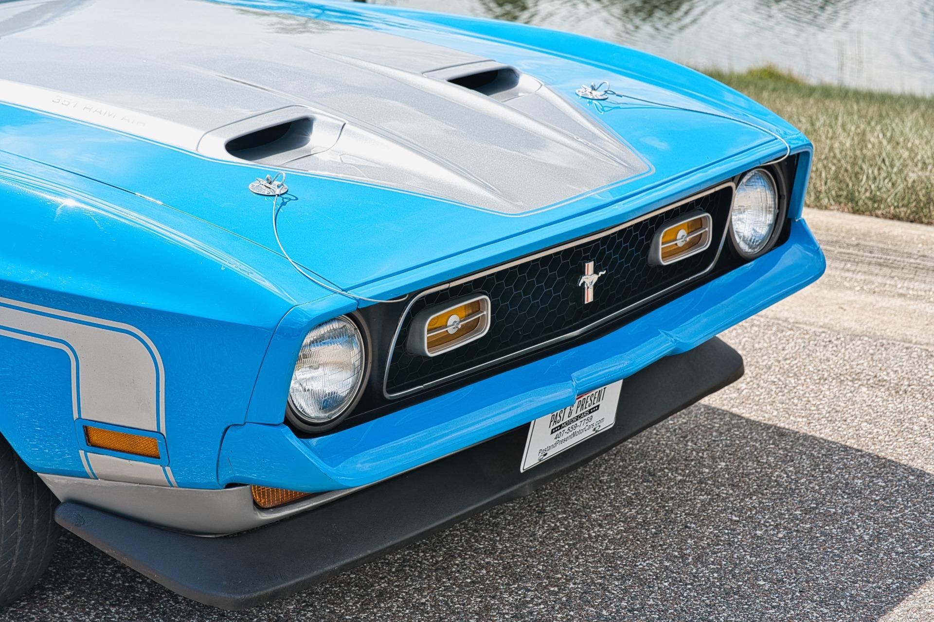 1972 Ford  Mustang 38