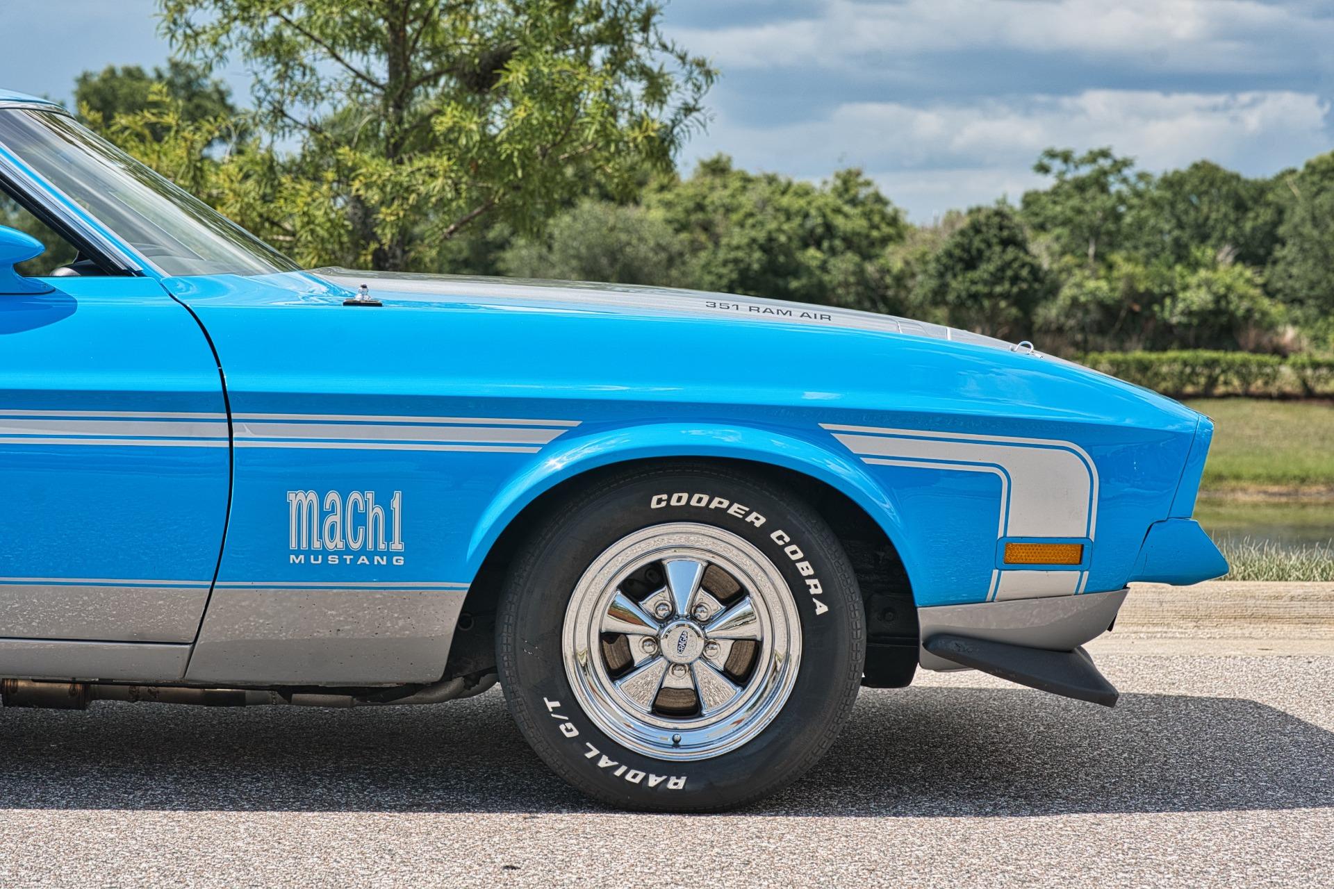1972 Ford  Mustang 37