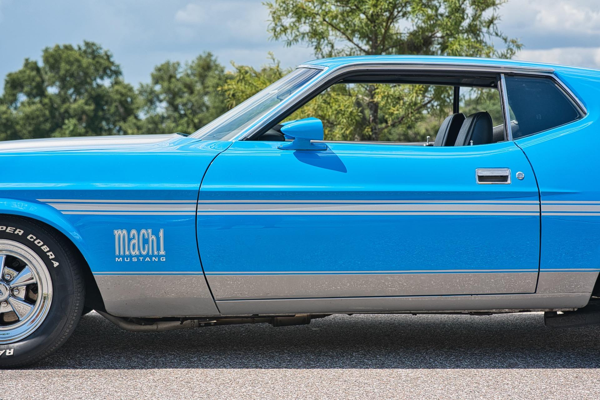 1972 Ford  Mustang 24
