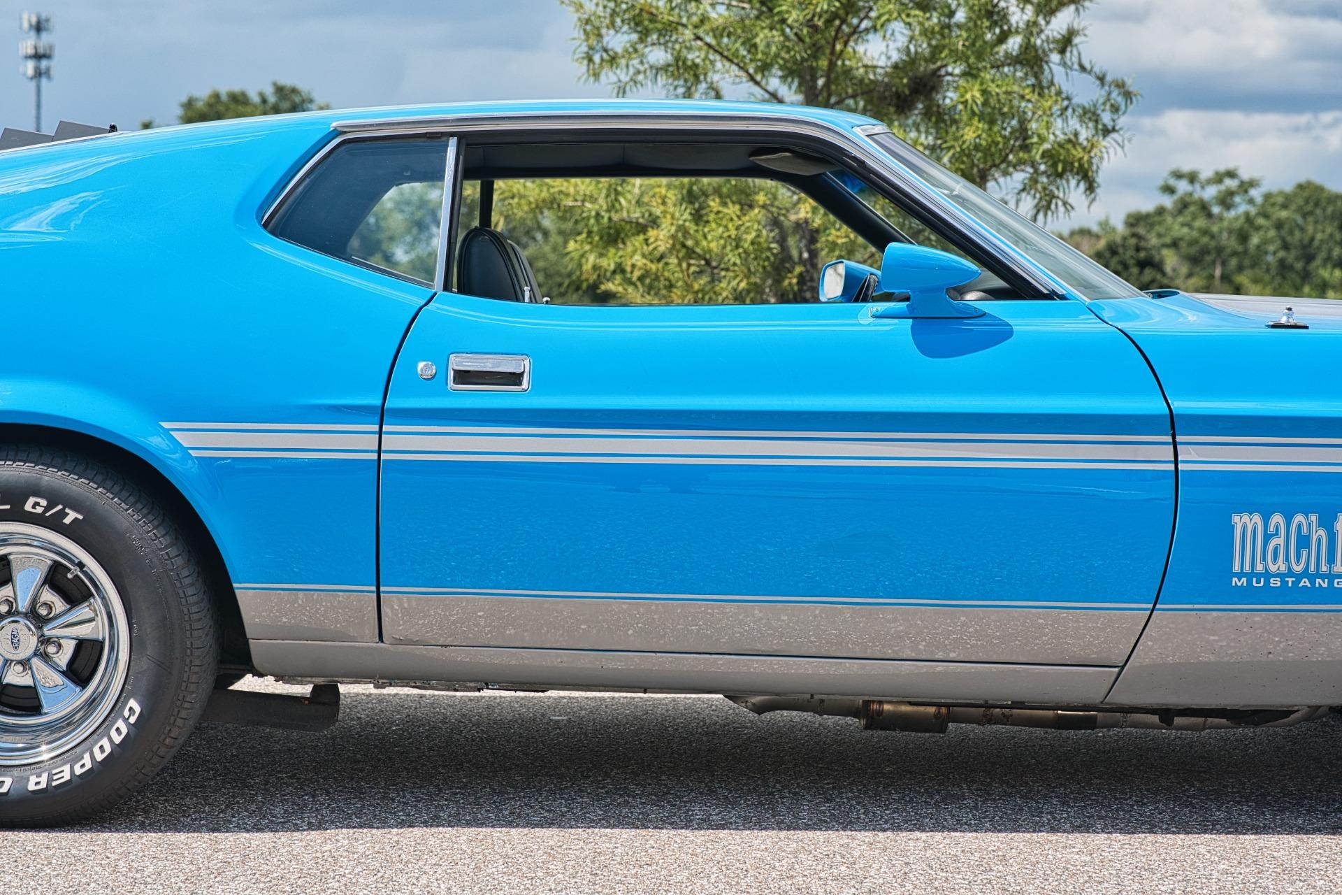 1972 Ford  Mustang 36
