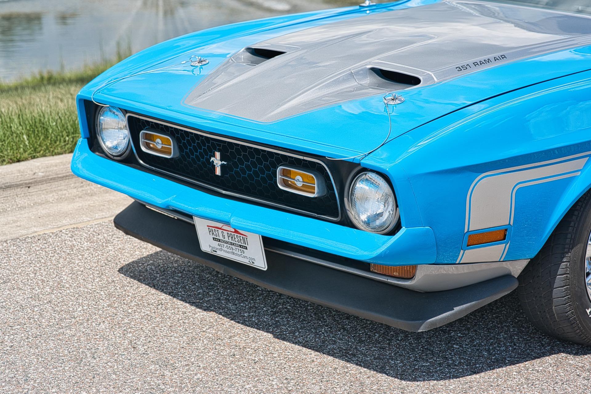 1972 Ford  Mustang 21