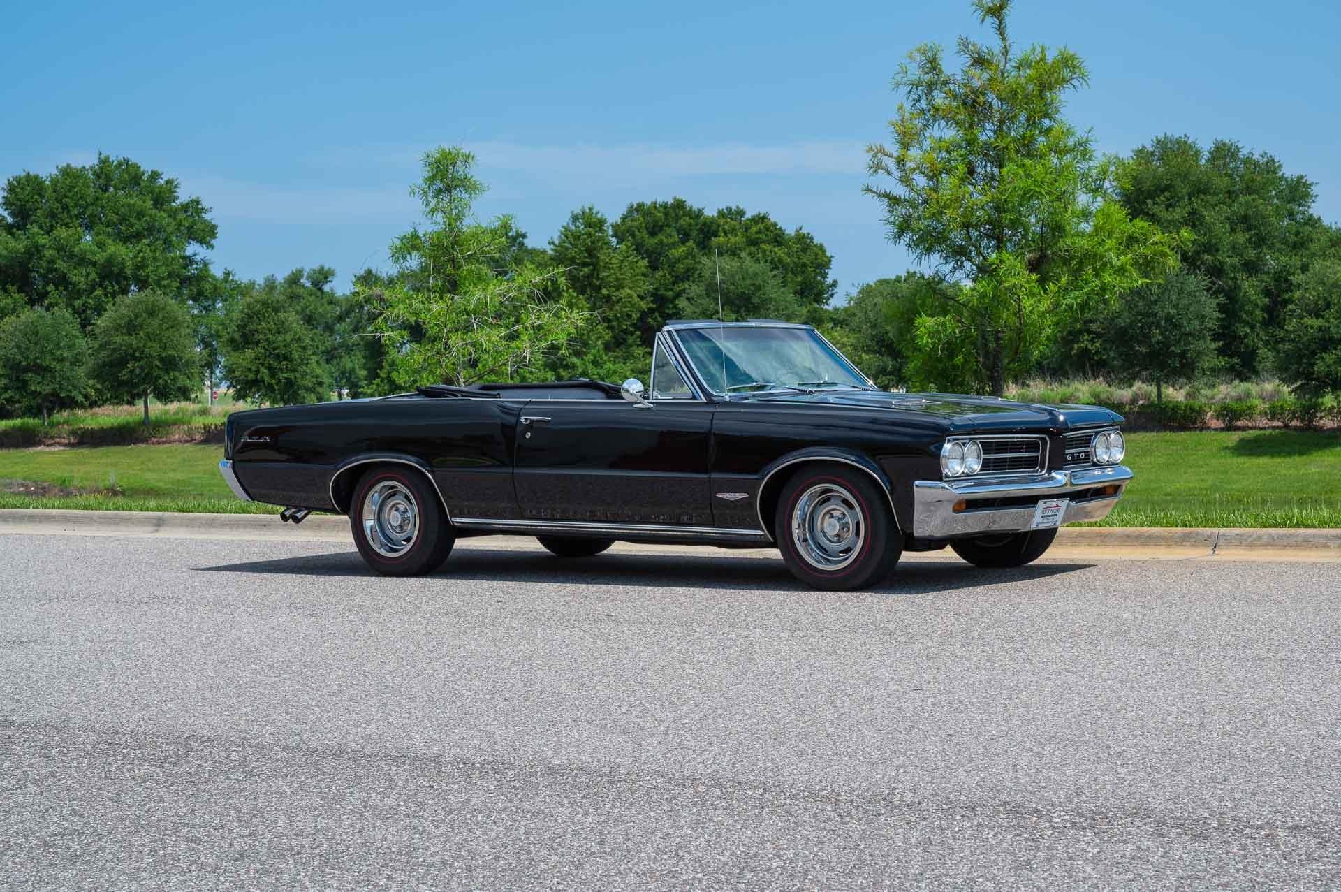 1964 Pontiac GTO 80