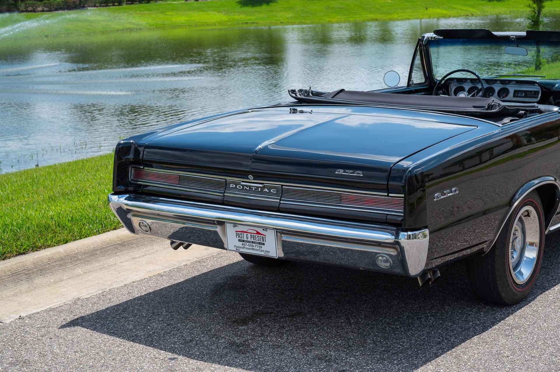 1964 Pontiac GTO 92