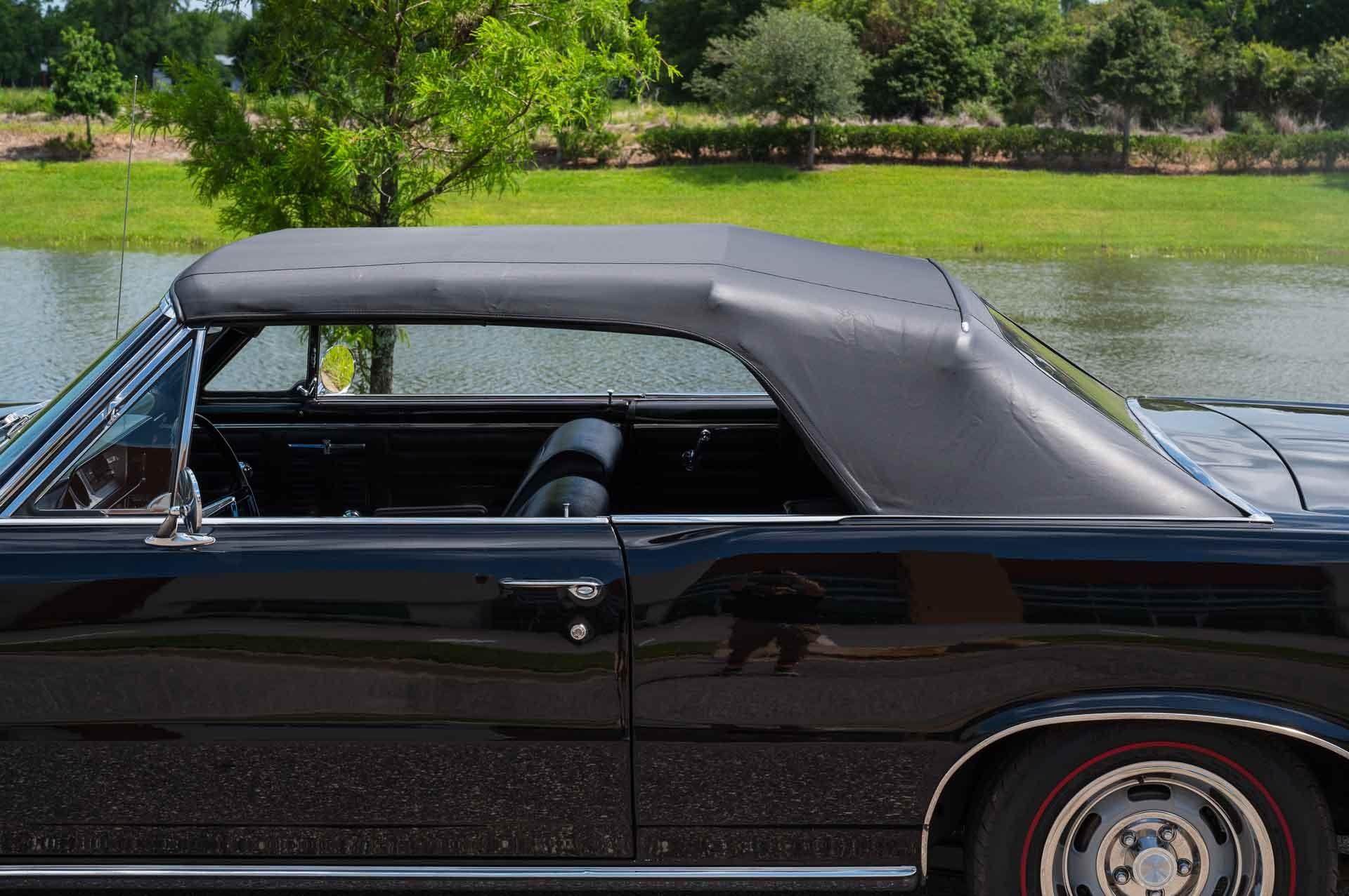 1964 Pontiac GTO 114