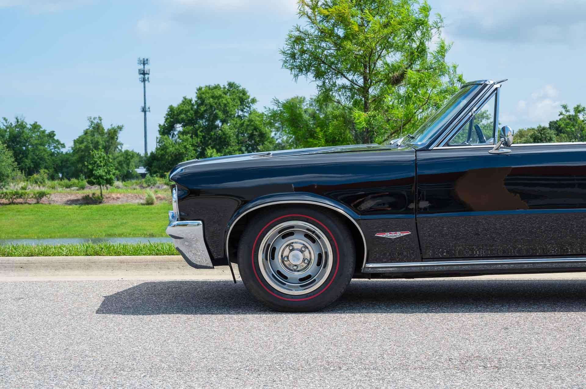 1964 Pontiac GTO 56