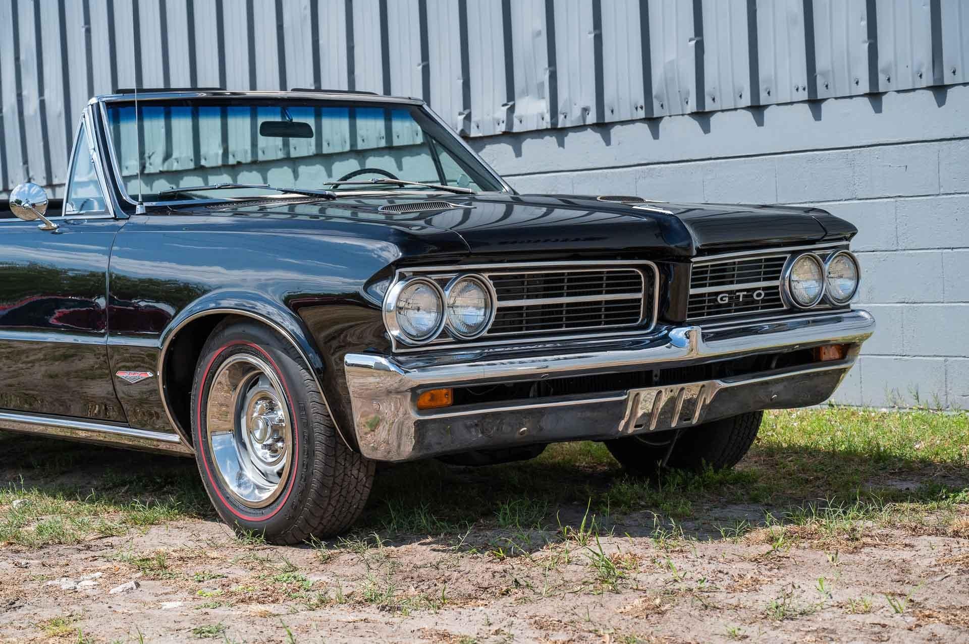 1964 Pontiac GTO 53