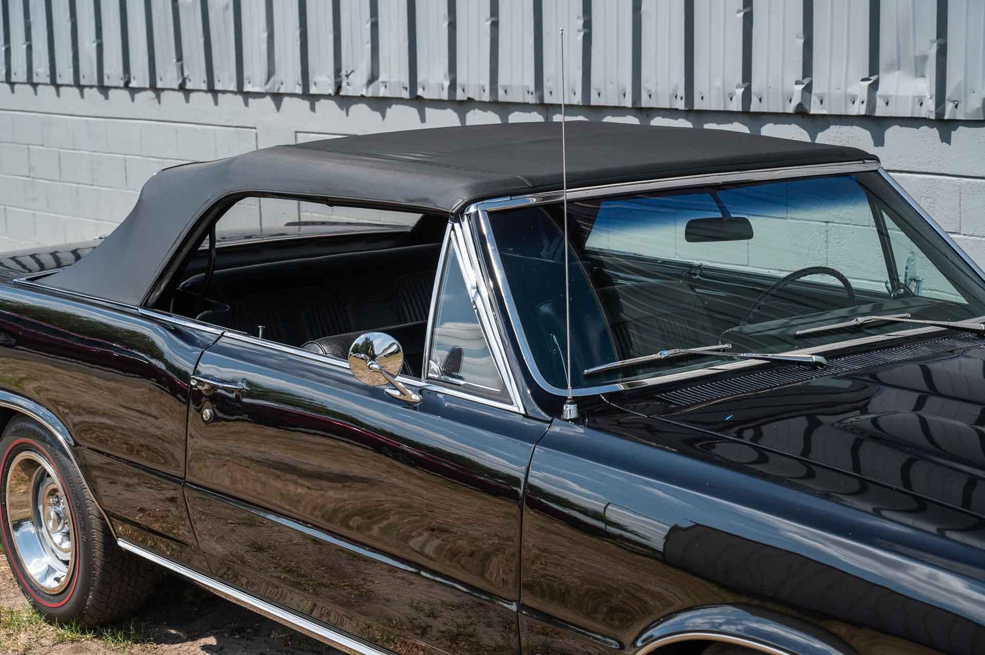1964 Pontiac GTO 45