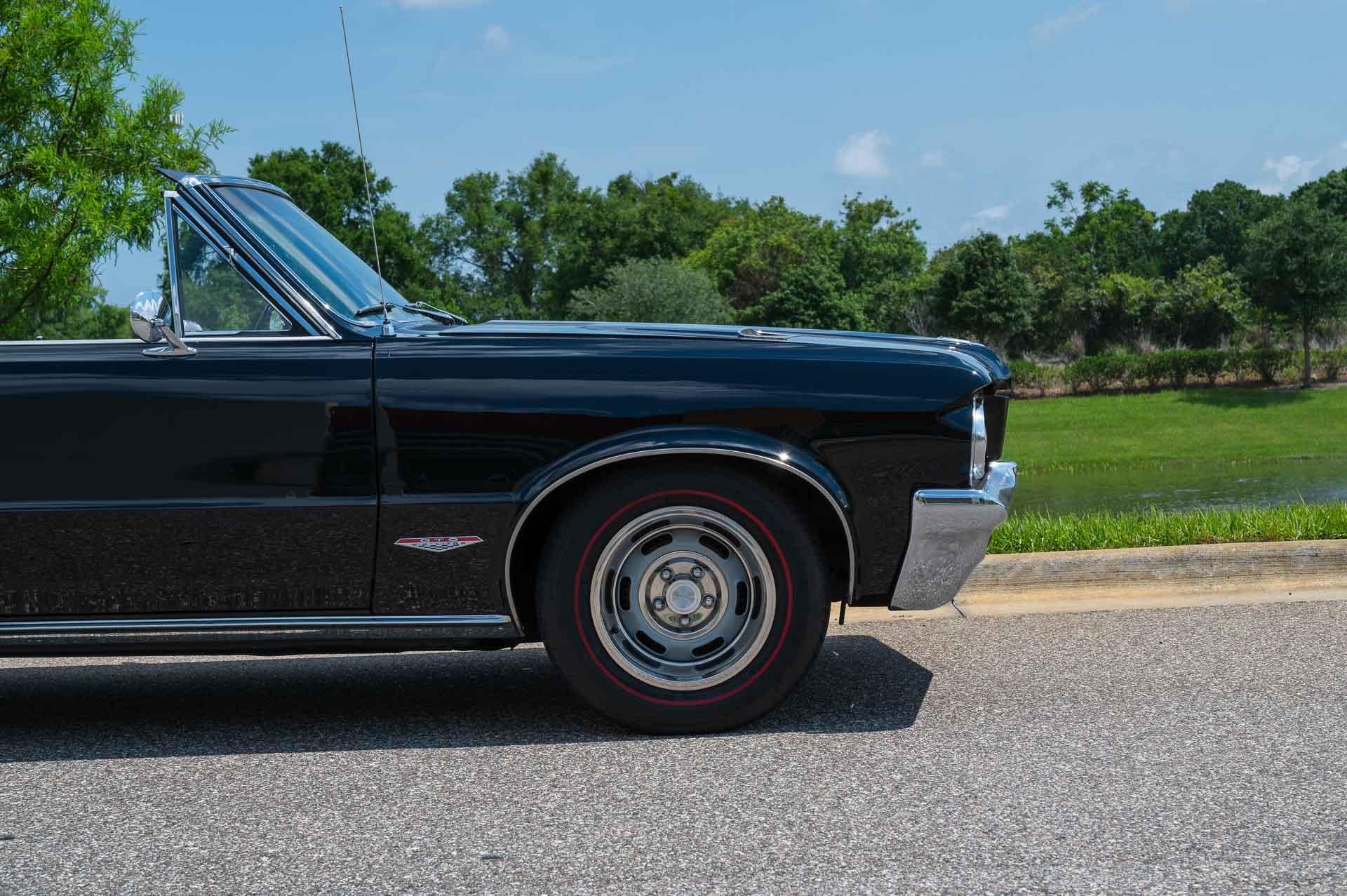 1964 Pontiac GTO 86