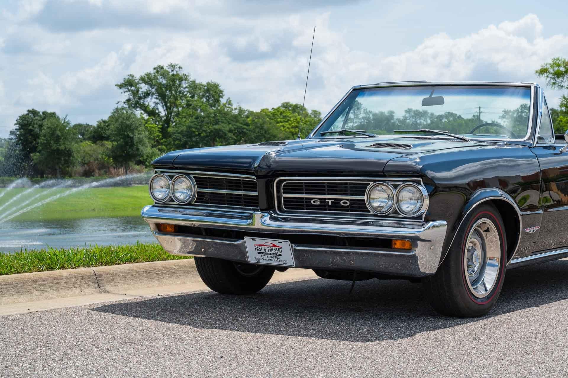 1964 Pontiac GTO 60