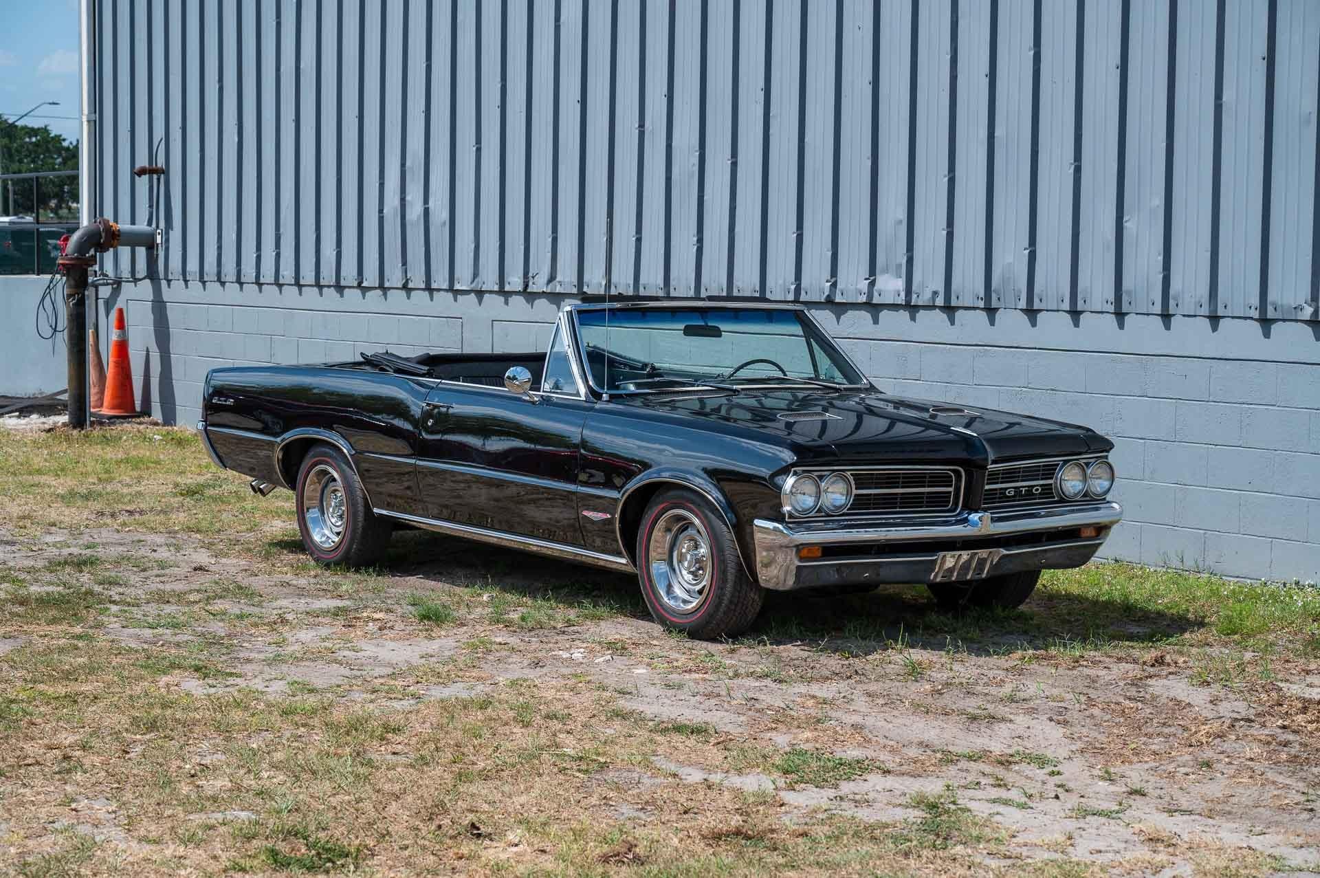 1964 Pontiac GTO 7