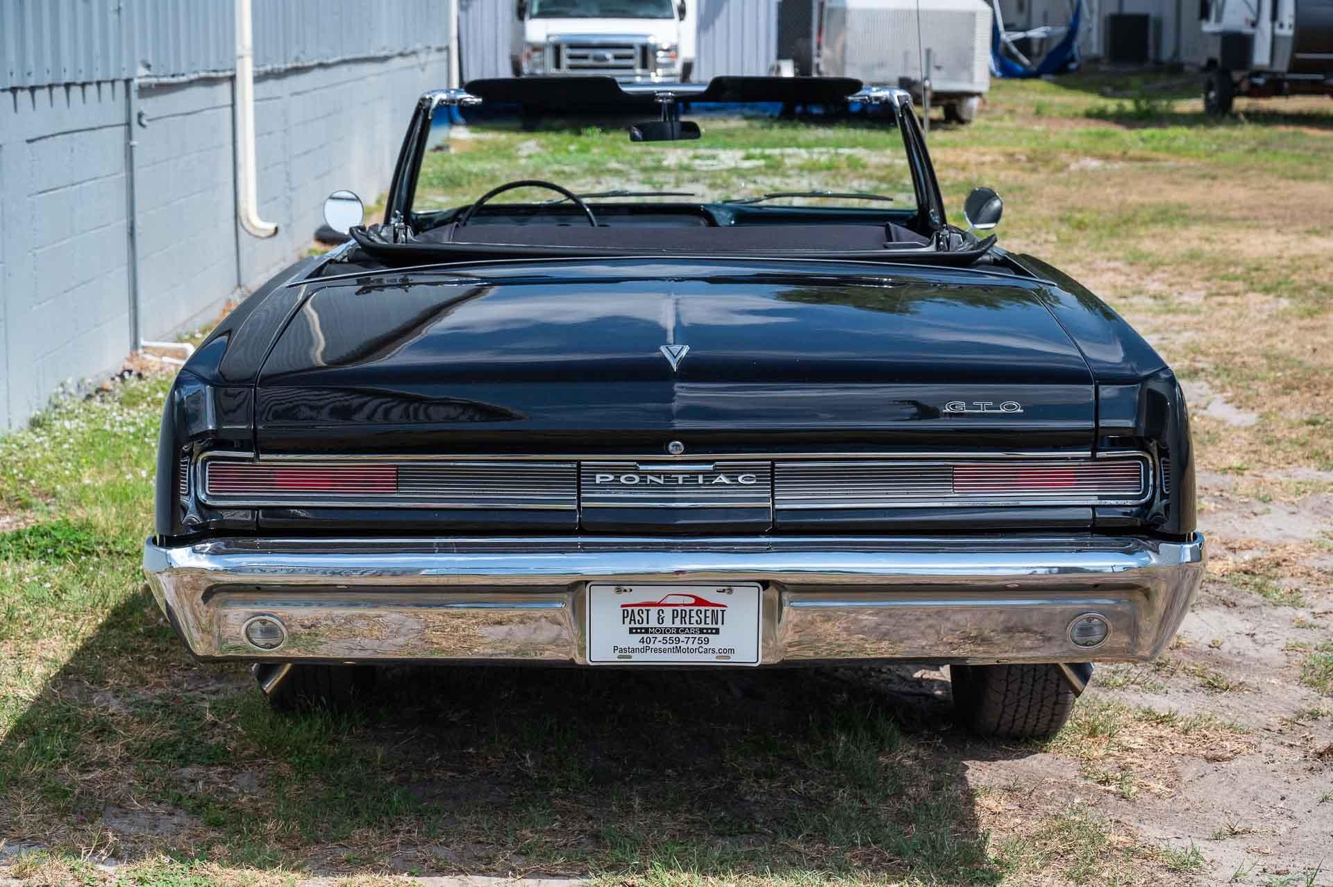 1964 Pontiac GTO 4