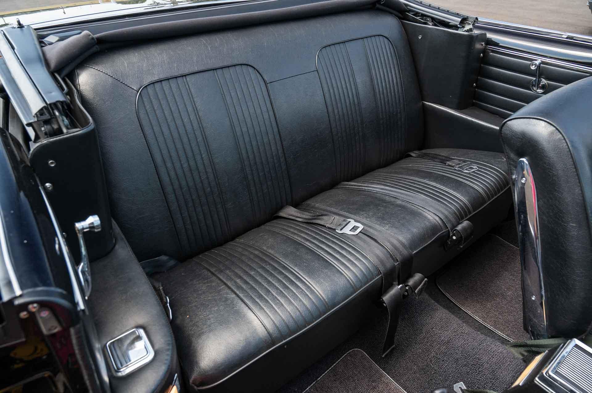 1964 Pontiac GTO 73