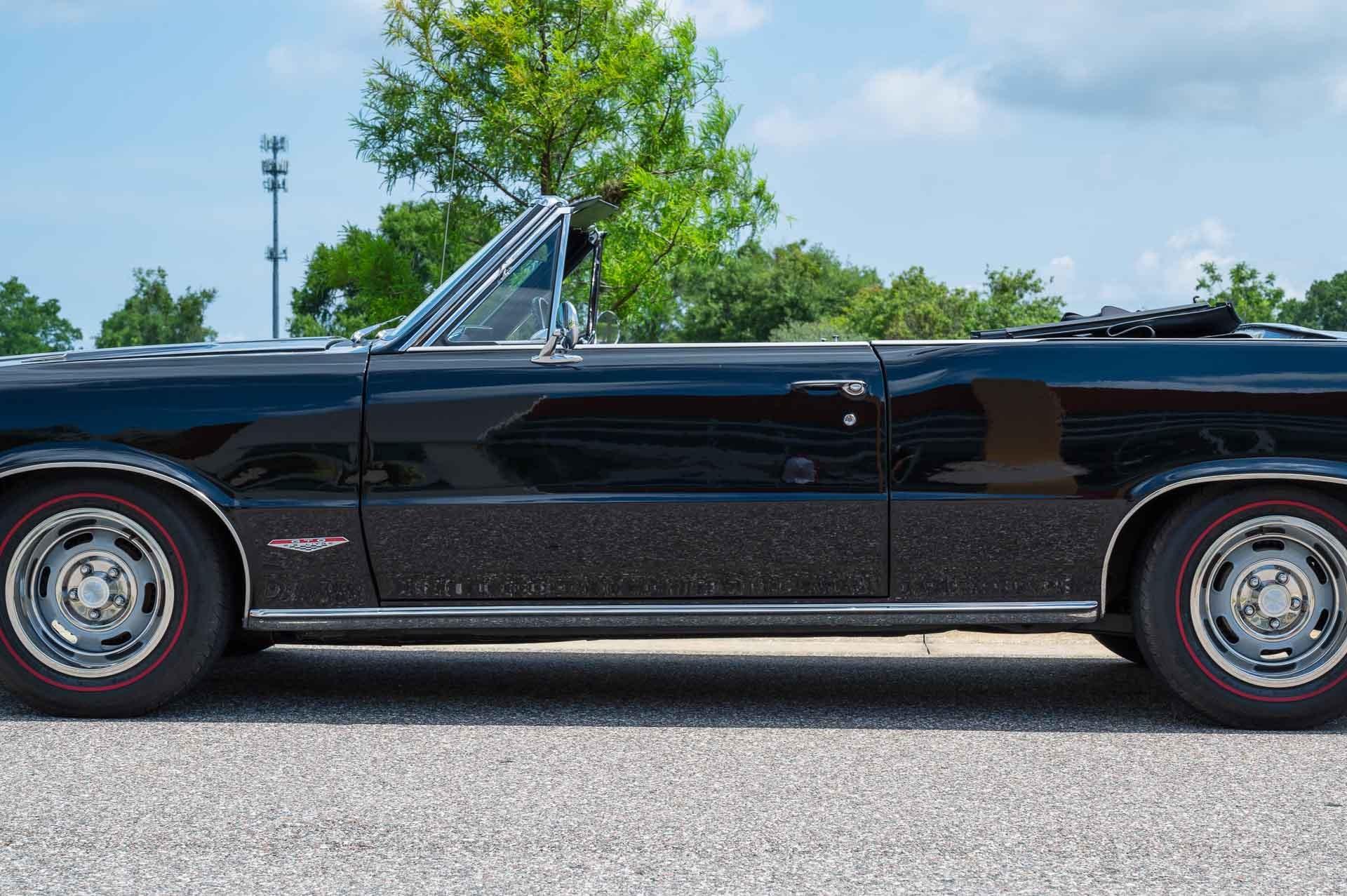 1964 Pontiac GTO 54