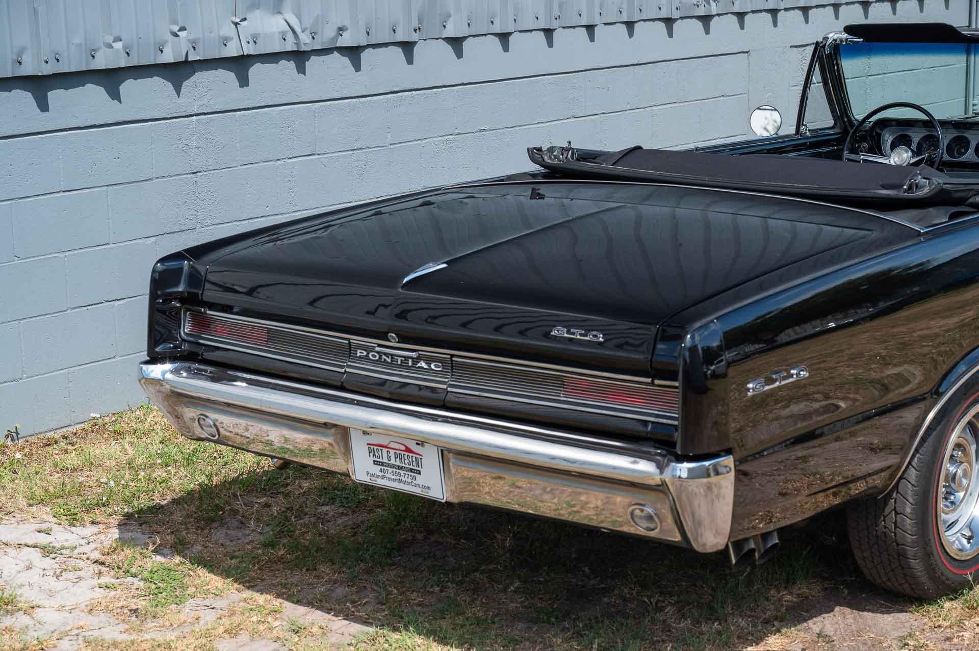 1964 Pontiac GTO 57