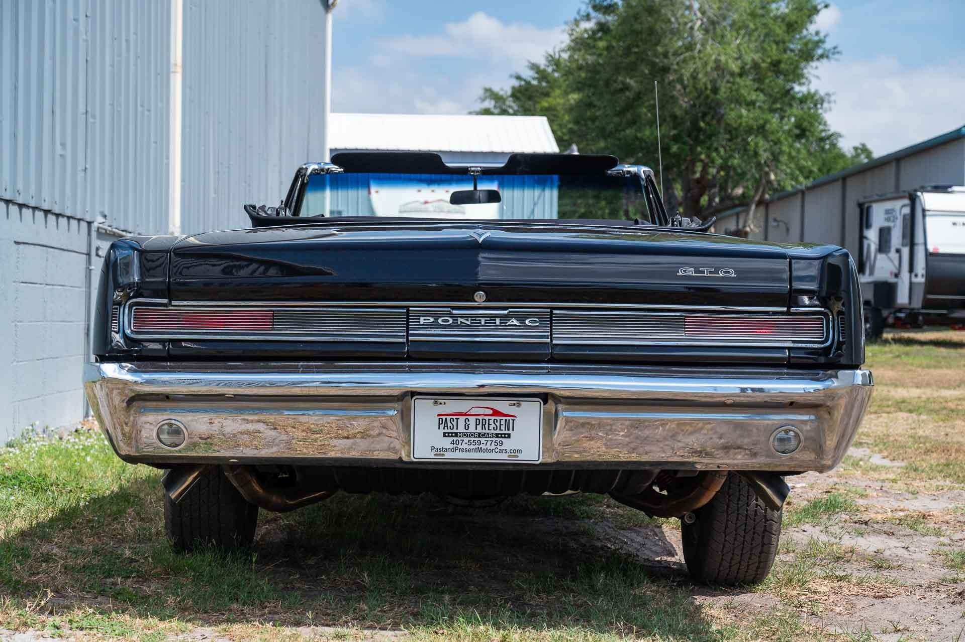 1964 Pontiac GTO 60