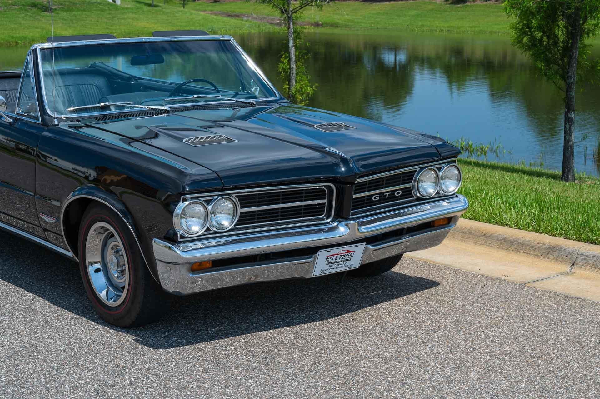 1964 Pontiac GTO 82
