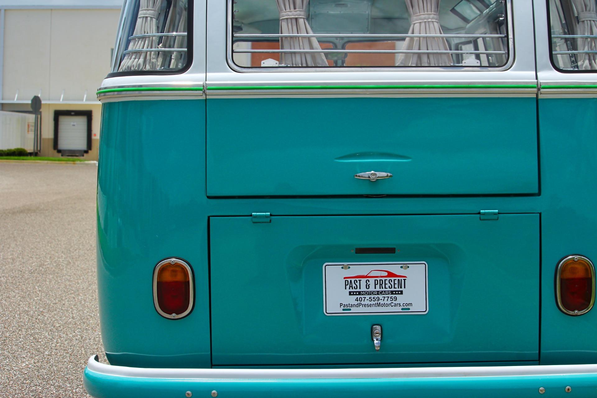 1964 Volkswagen Kombi 39