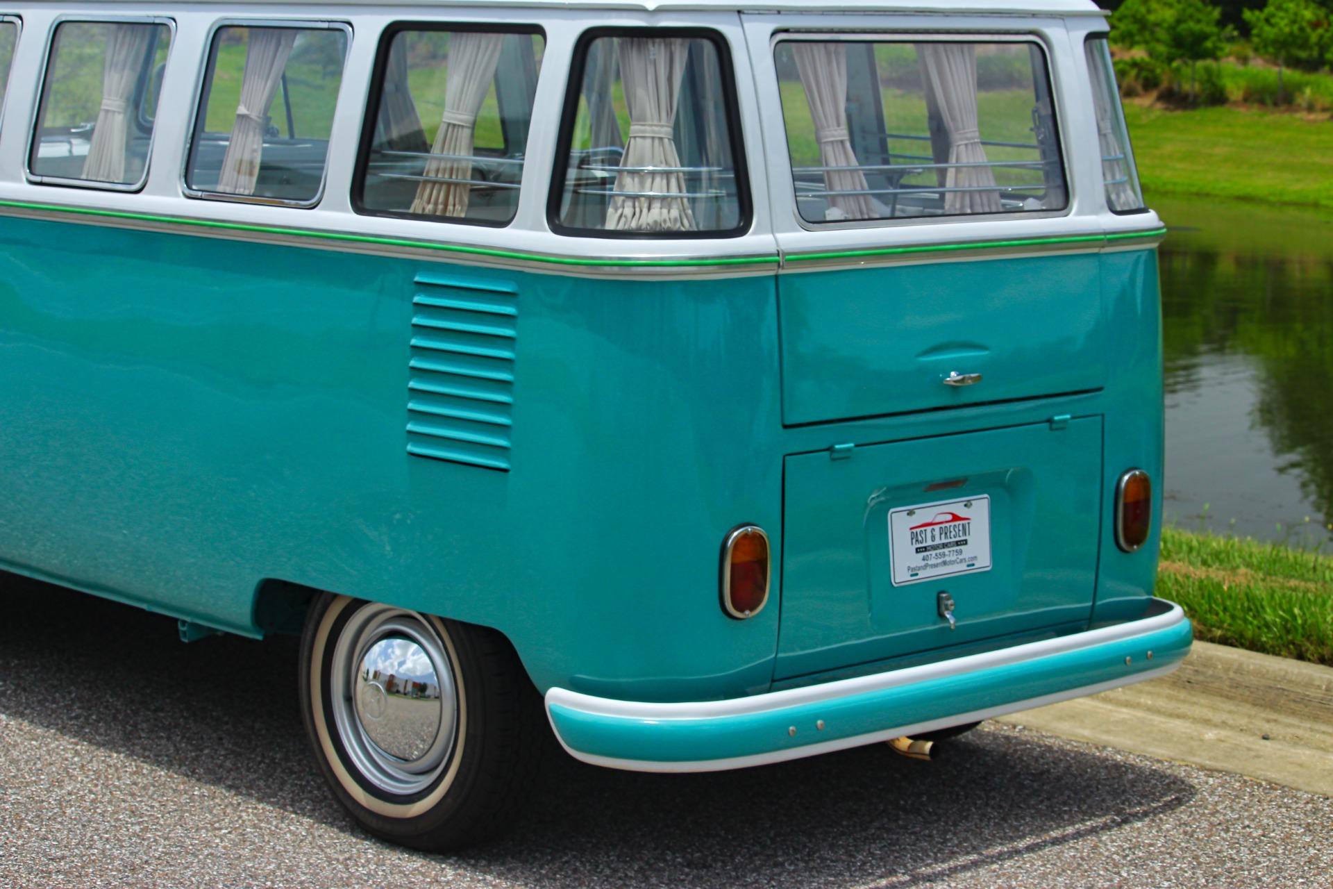 1964 Volkswagen Kombi 41