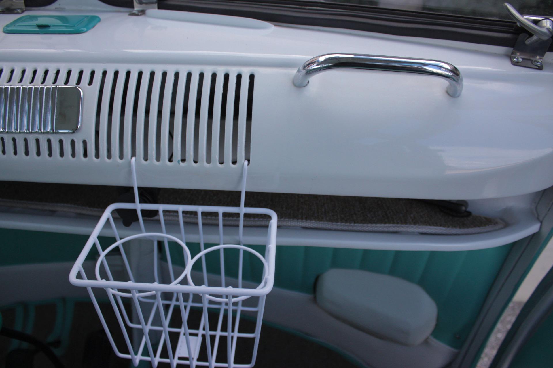 1964 Volkswagen Kombi 58