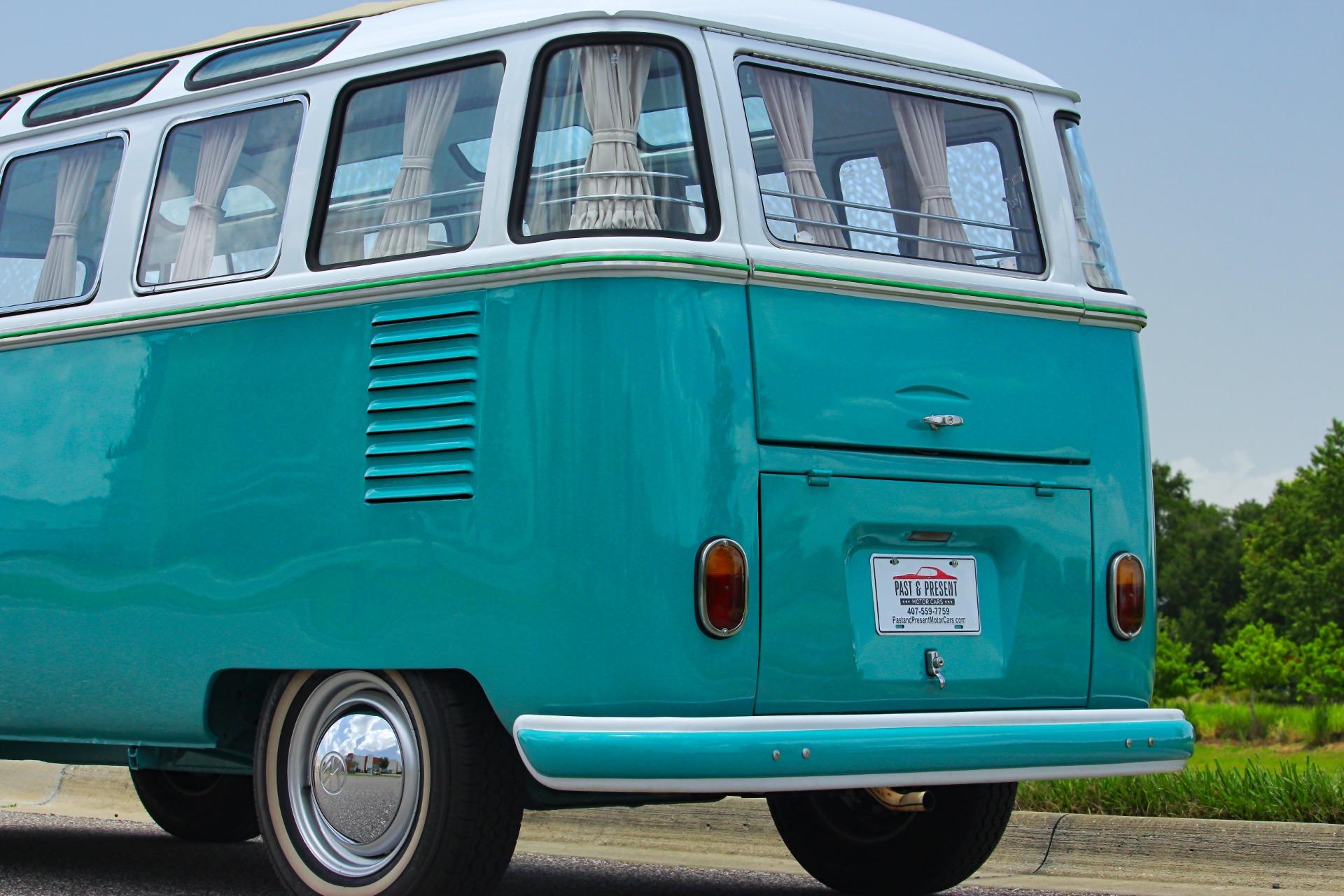1964 Volkswagen Kombi 43