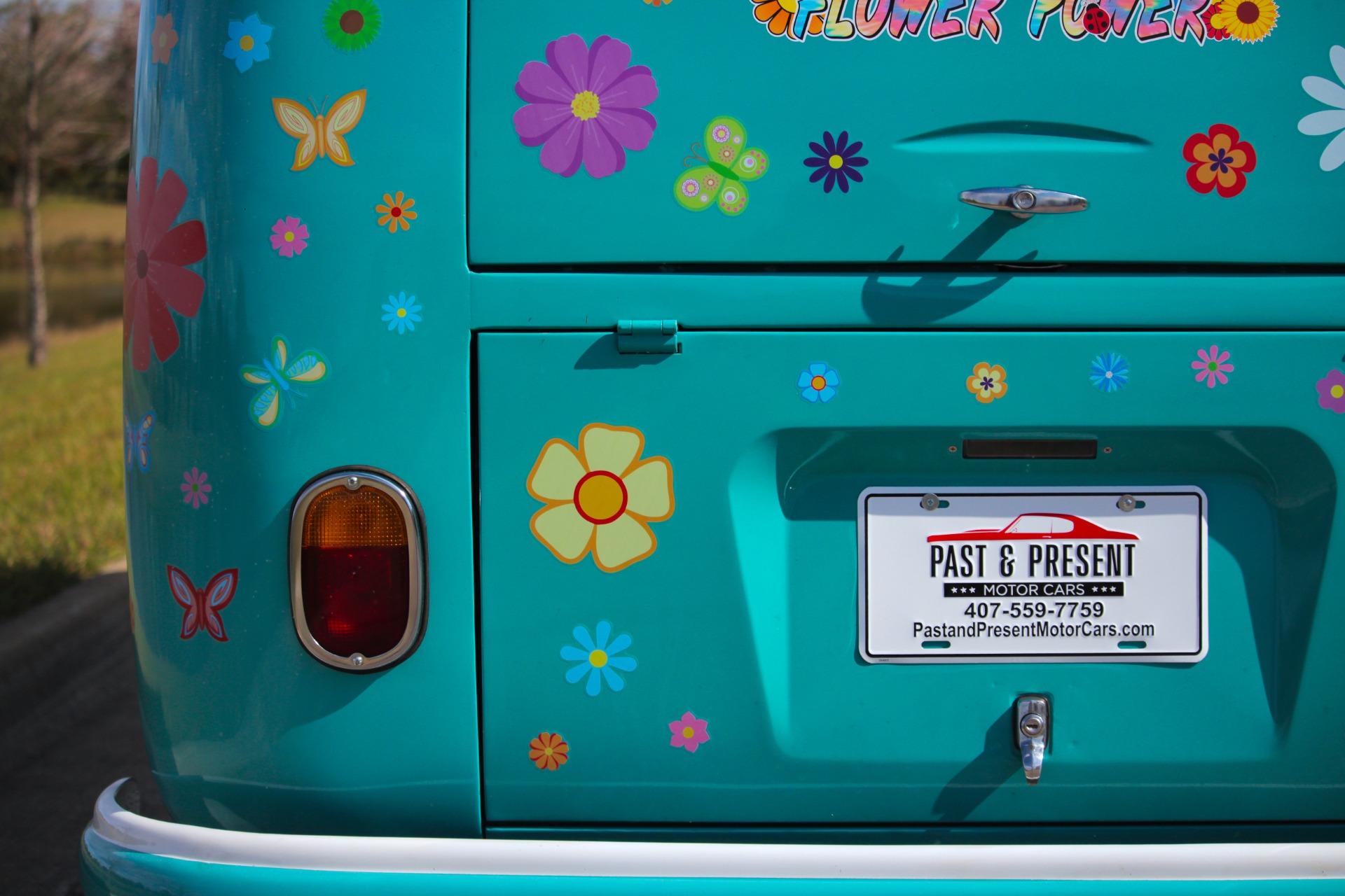 1964 Volkswagen Kombi 38