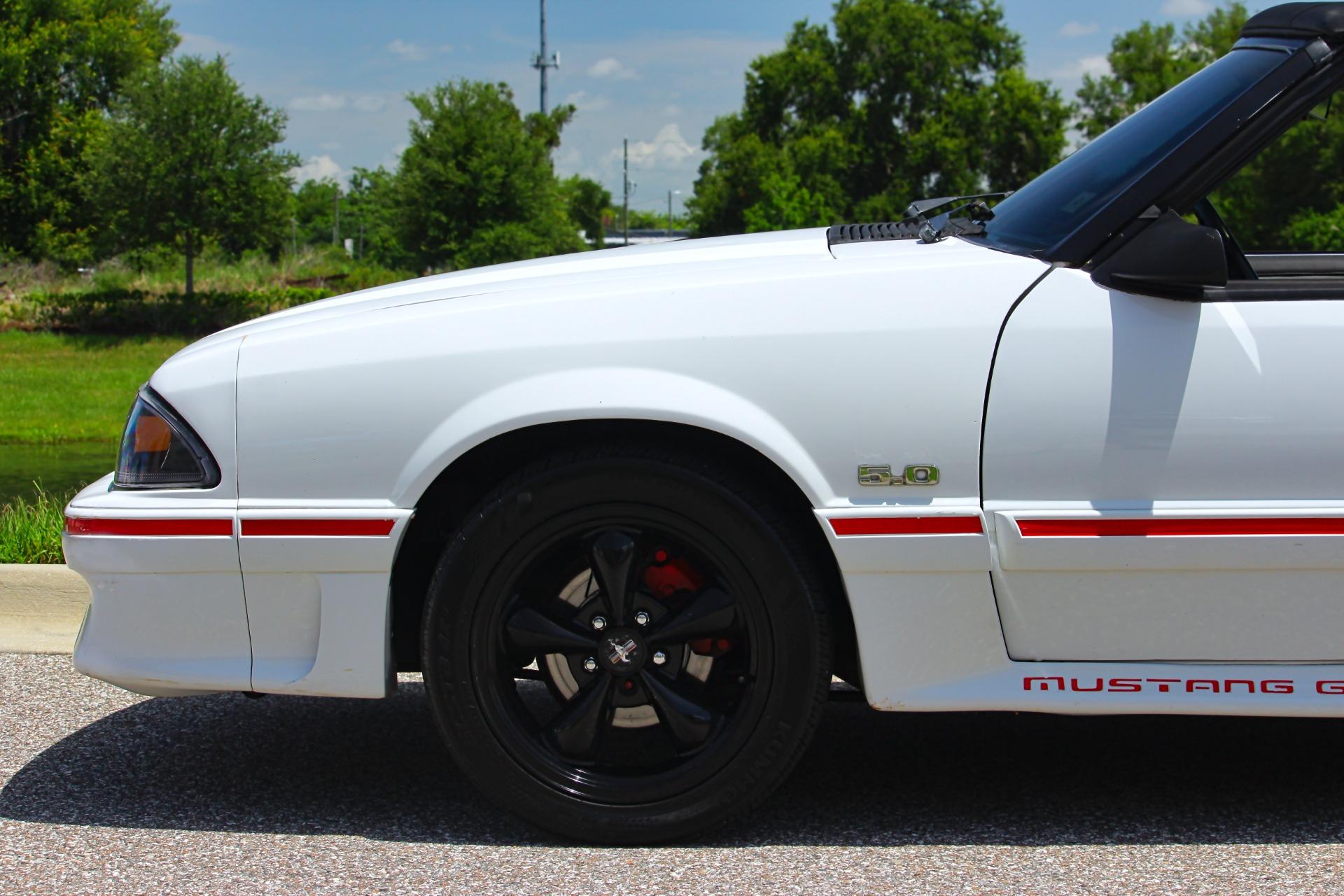 1987 Ford Mustang GT 70