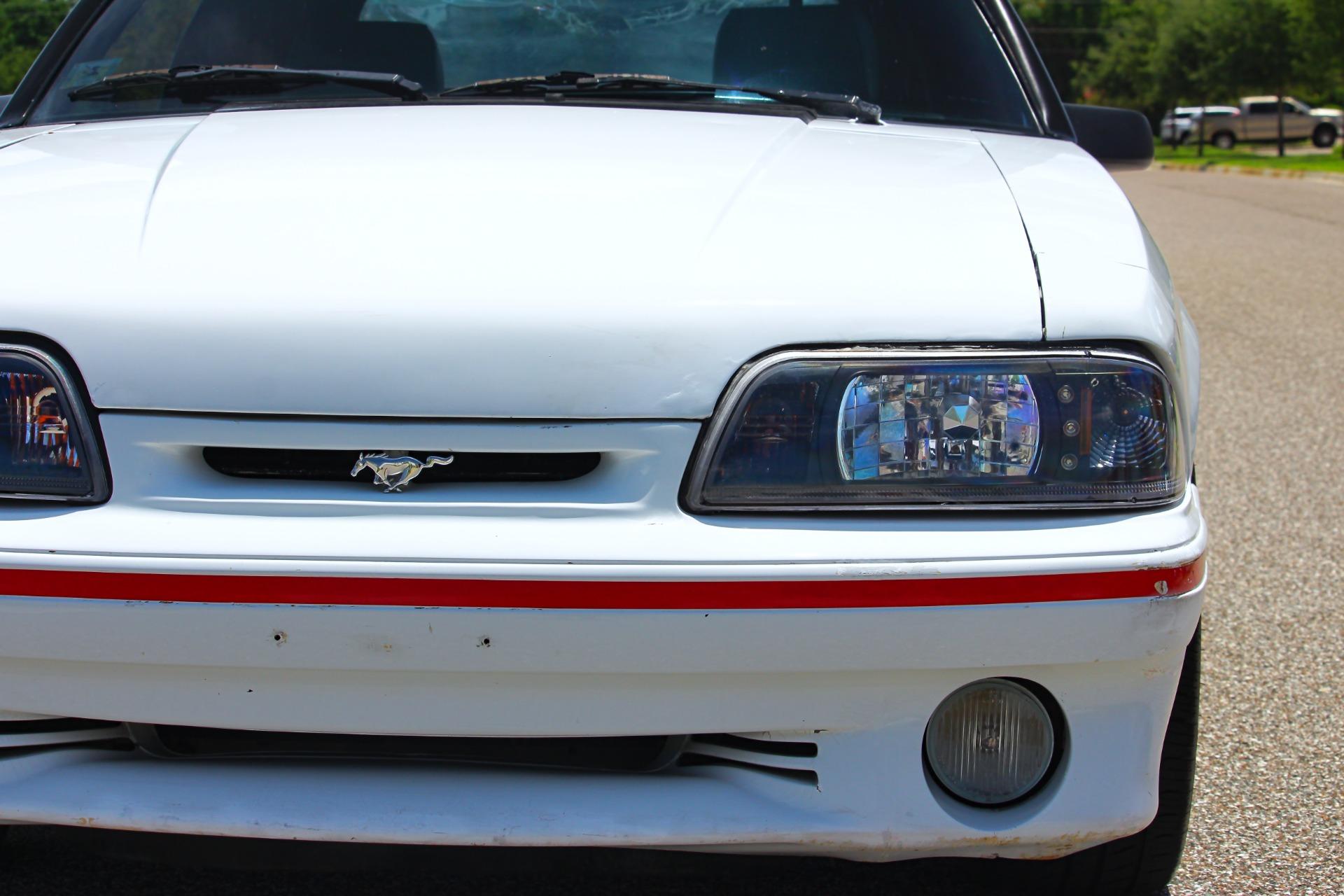 1987 Ford Mustang GT 74