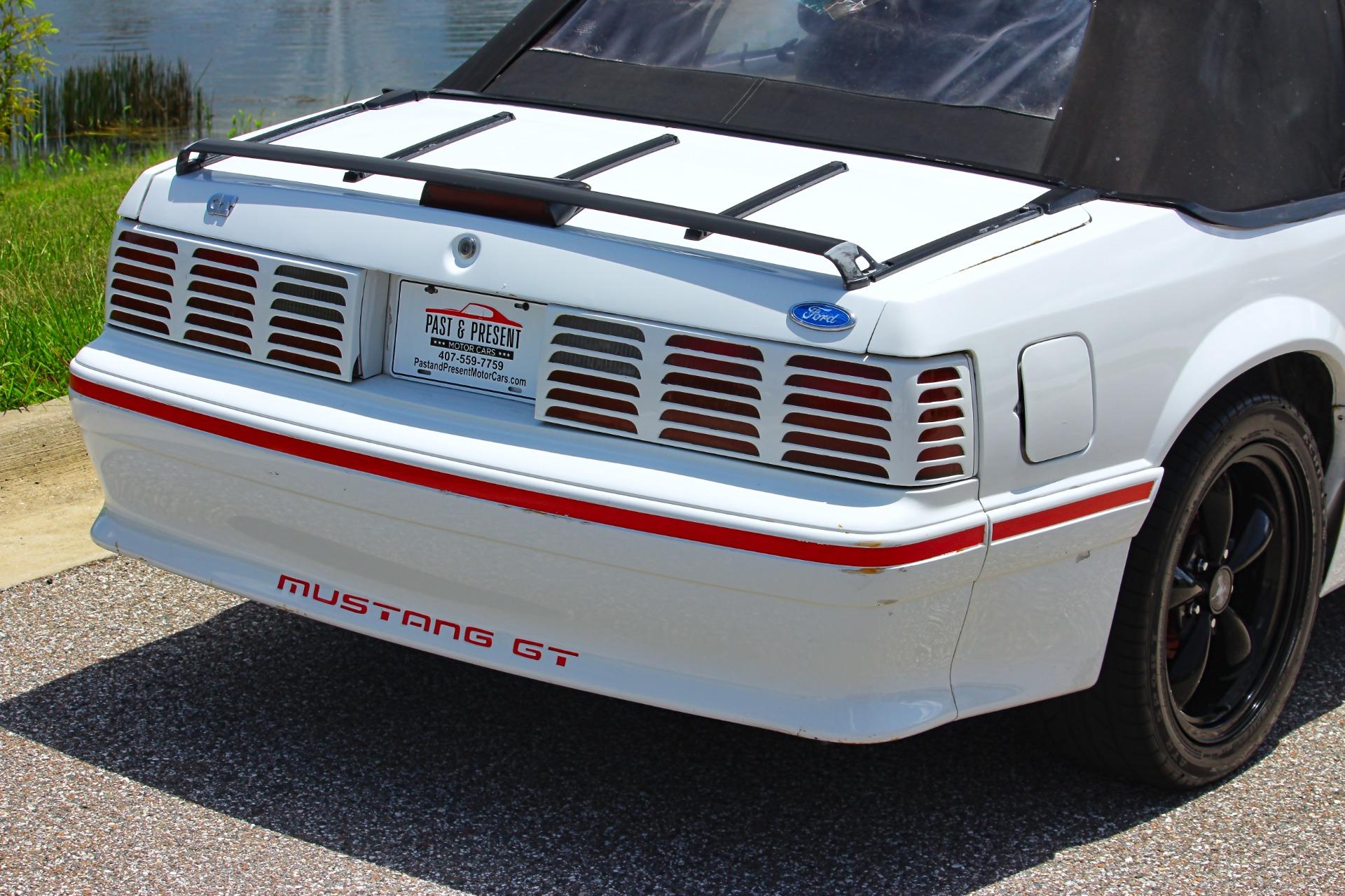 1987 Ford Mustang GT 94