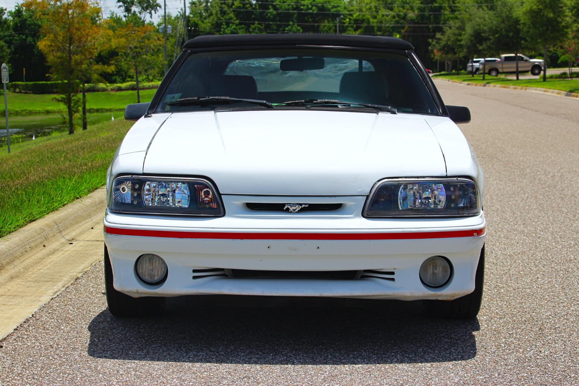 1987 Ford Mustang GT 76