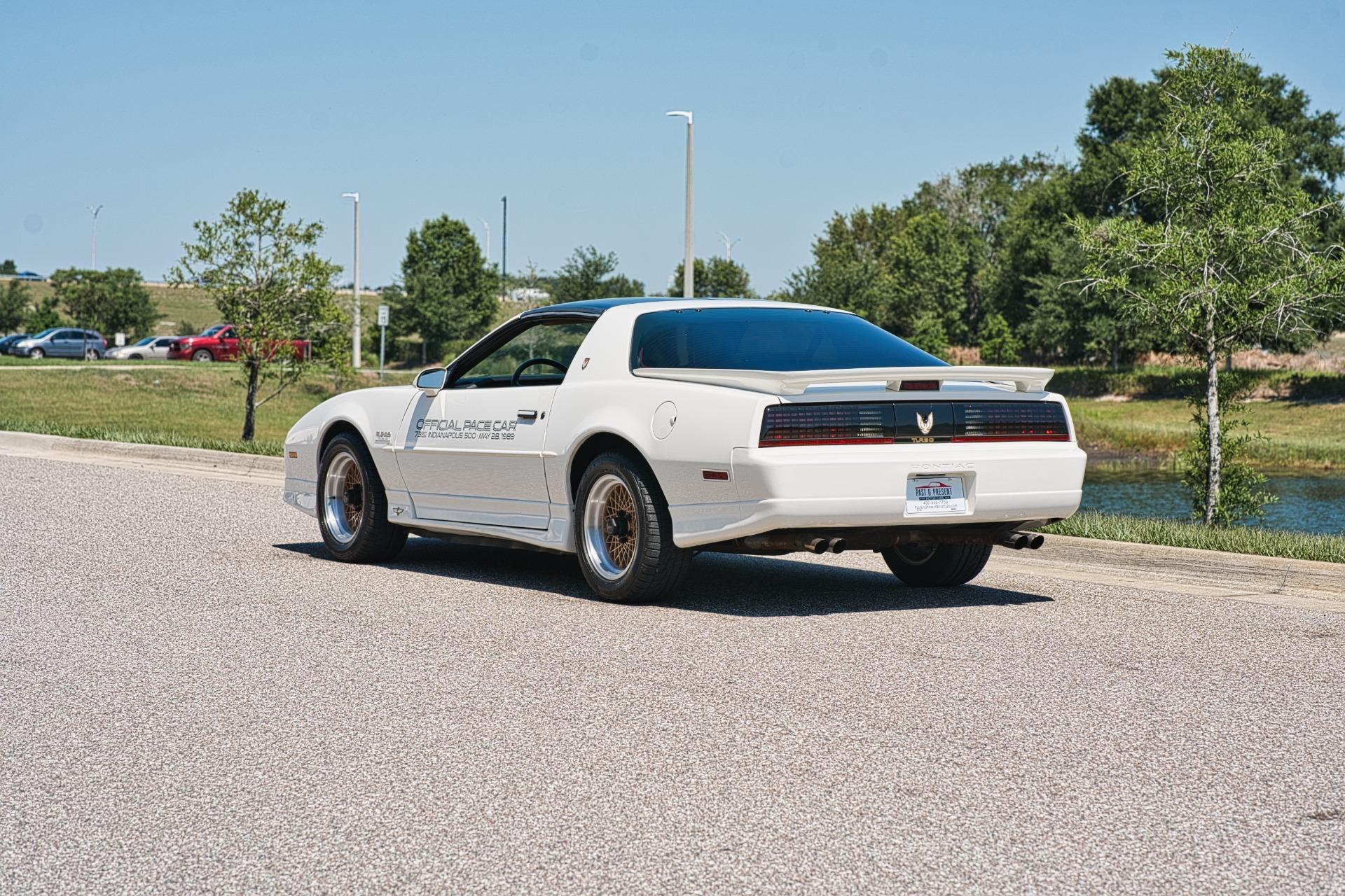 1989 Pontiac Trans AM 17