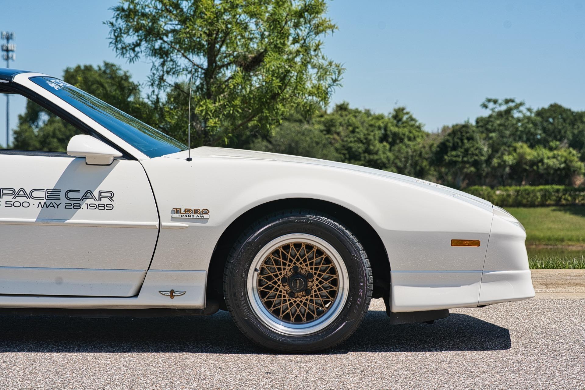 1989 Pontiac Trans AM 47