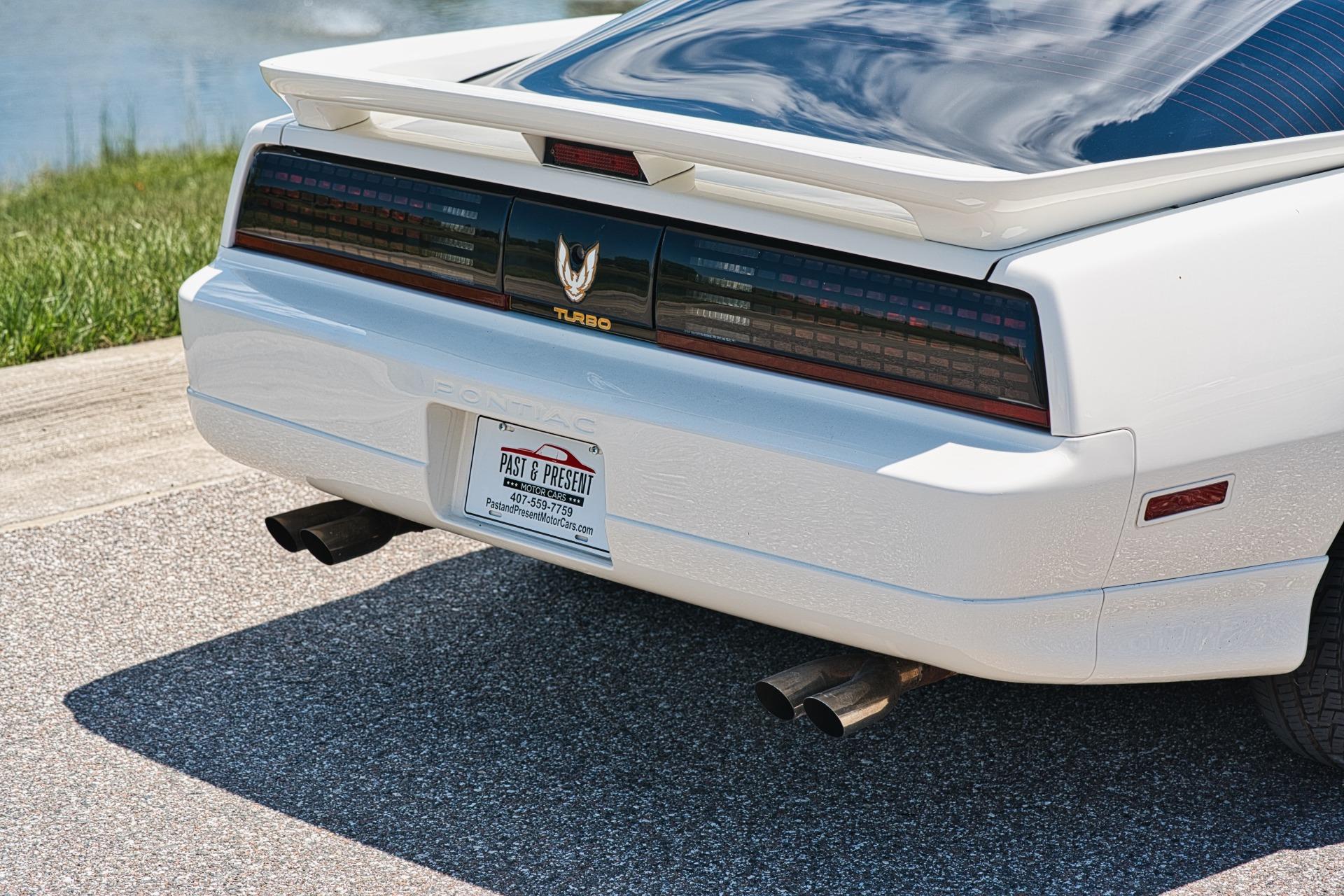 1989 Pontiac Trans AM 75