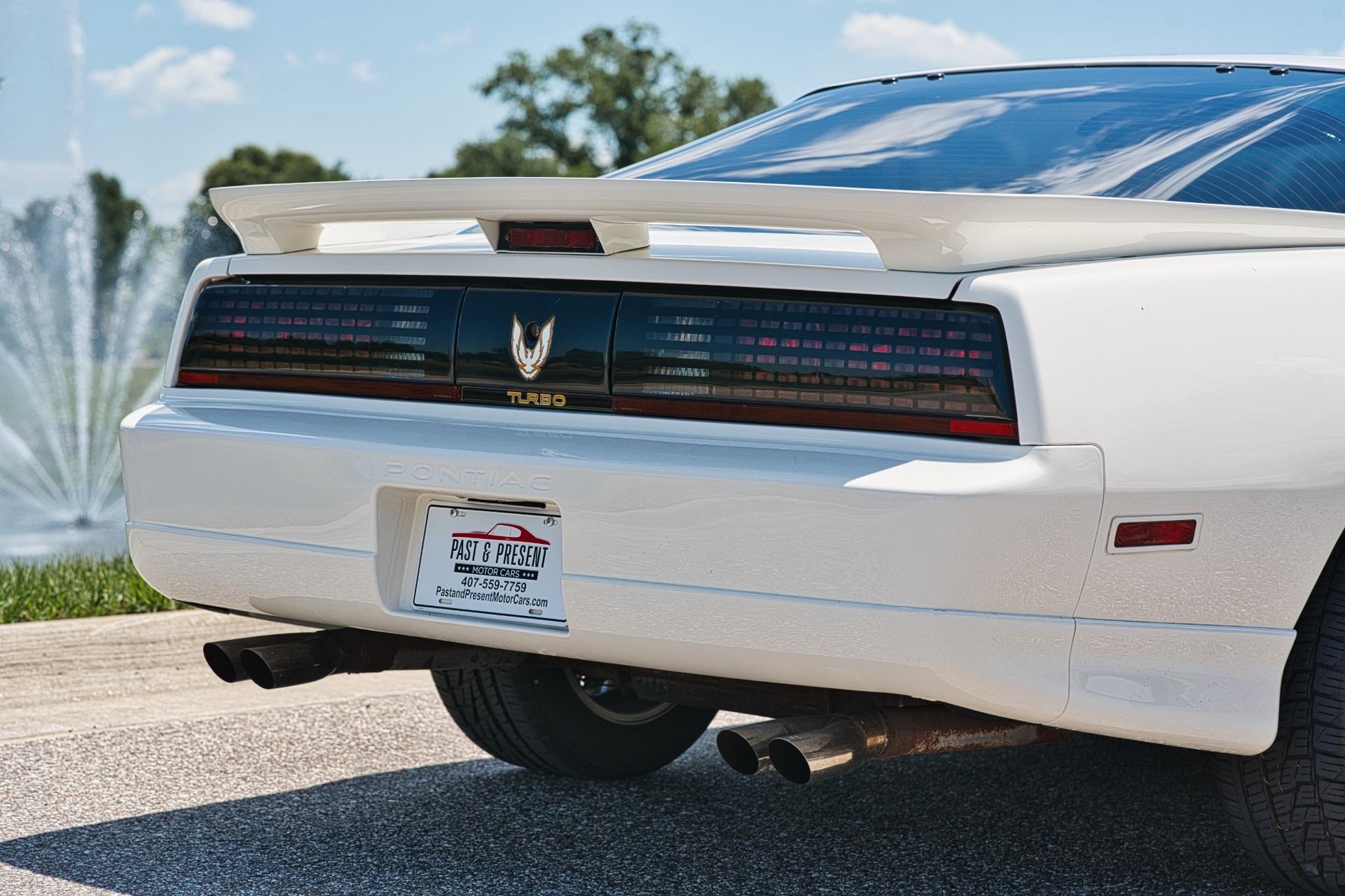 1989 Pontiac Trans AM 76
