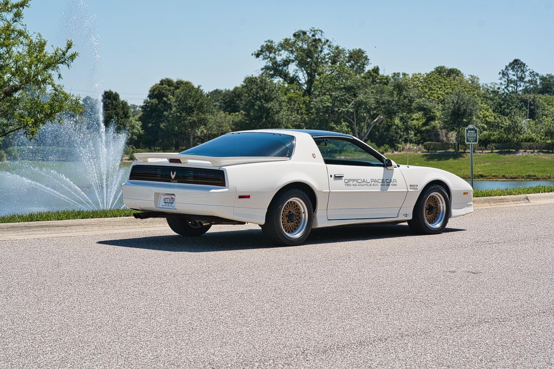 1989 Pontiac Trans AM 19
