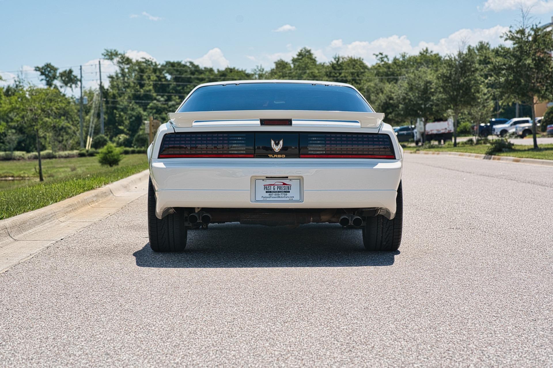 1989 Pontiac Trans AM 72