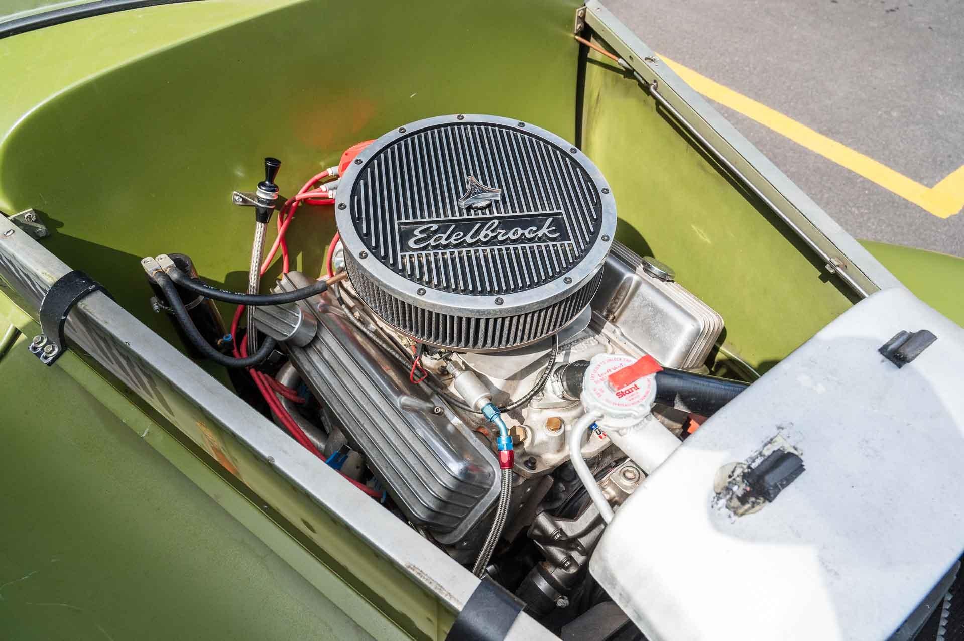 1933 Ford  Coupe 9