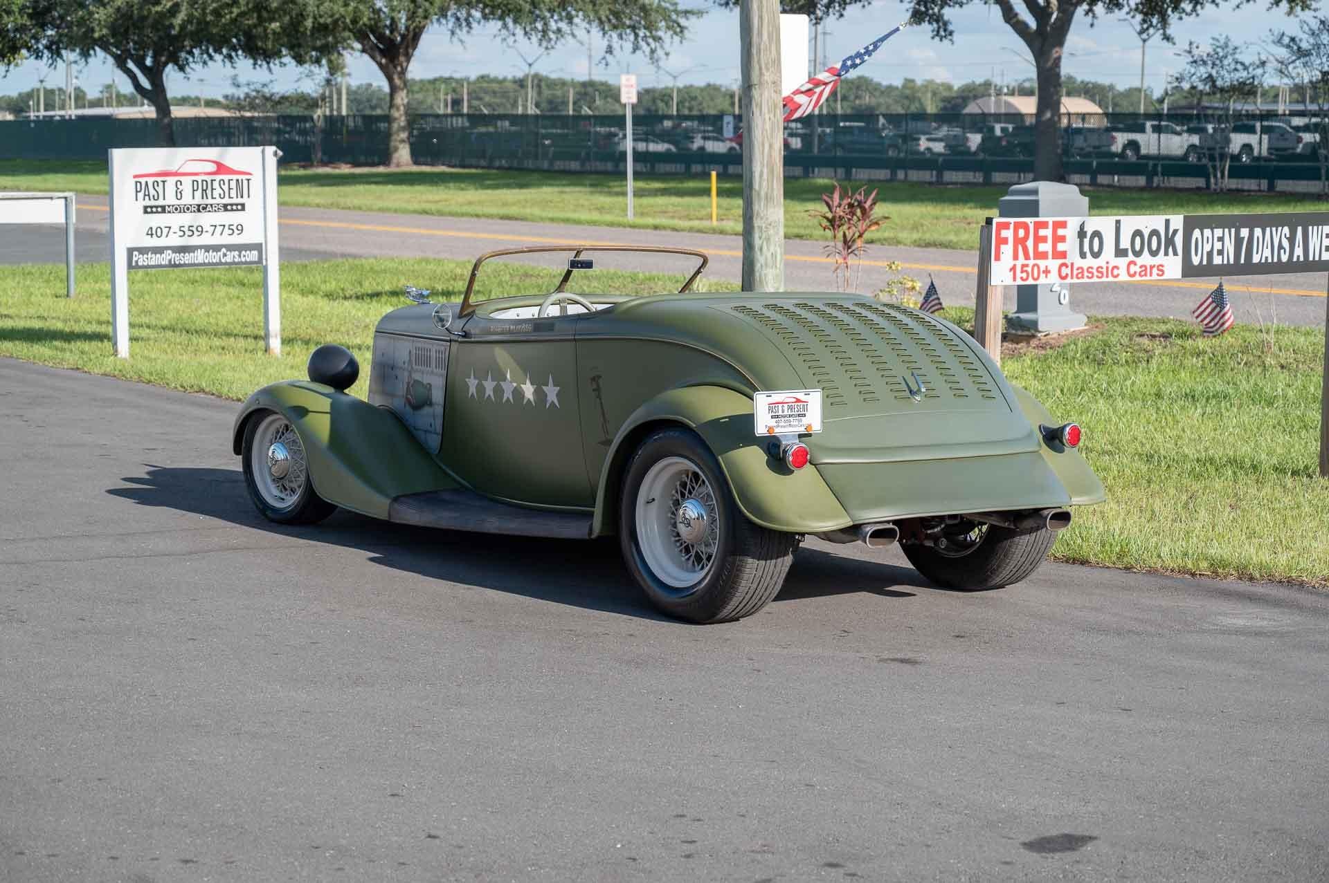 1933 Ford  Roadster 106