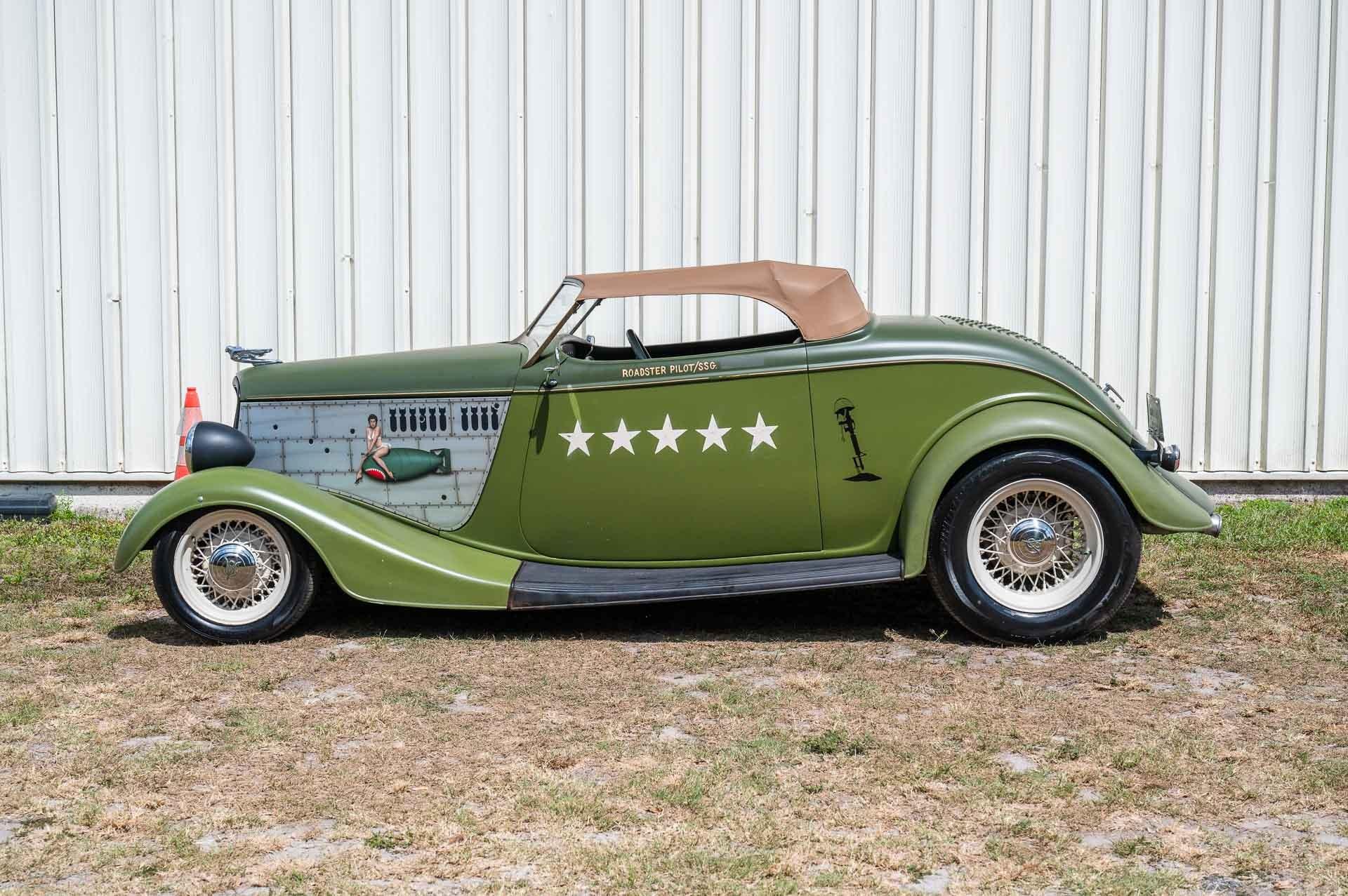 1933 Ford  Coupe 2