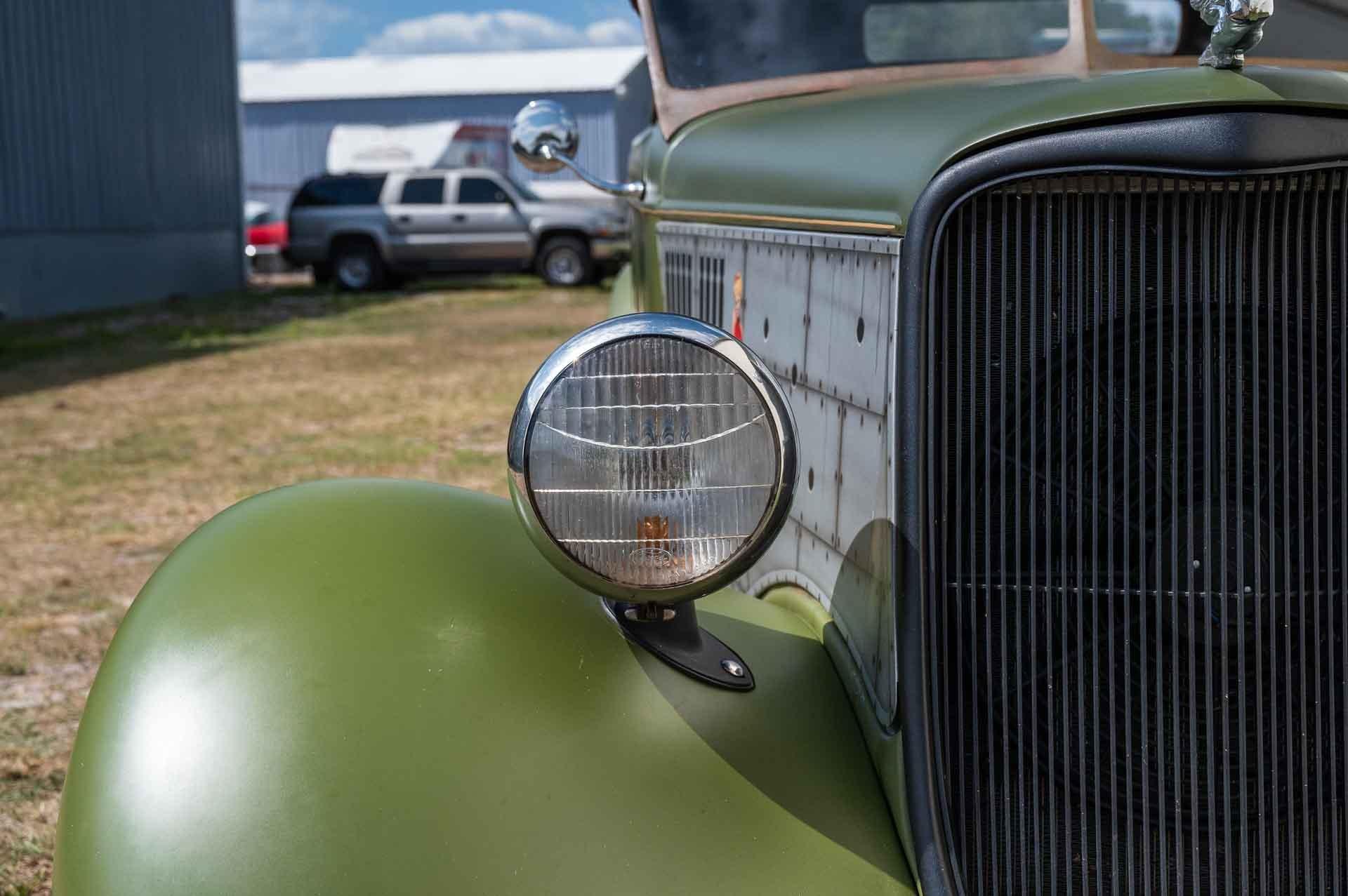 1933 Ford  Coupe 45