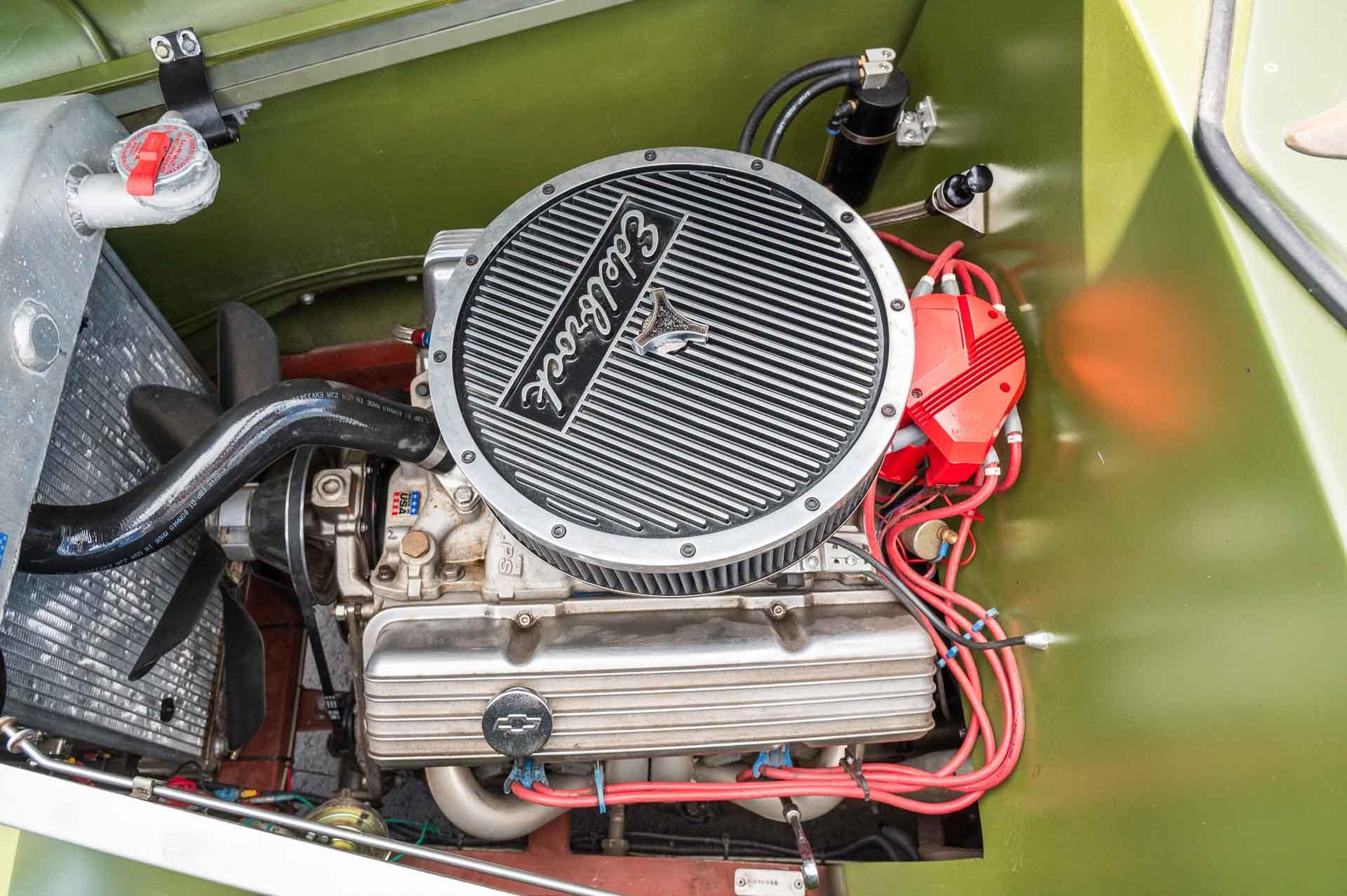 1933 Ford  Coupe 10