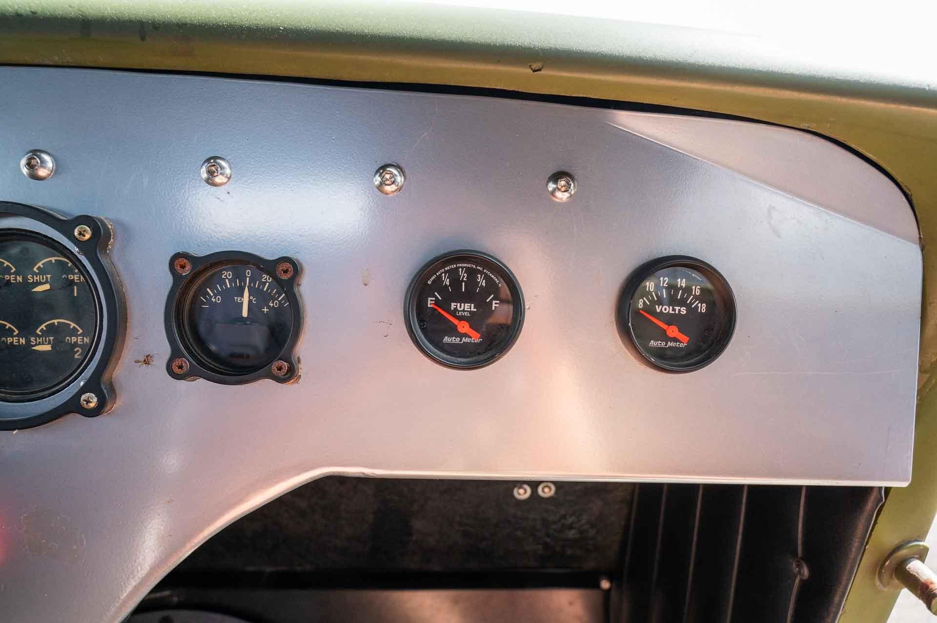 1933 Ford  Coupe 57