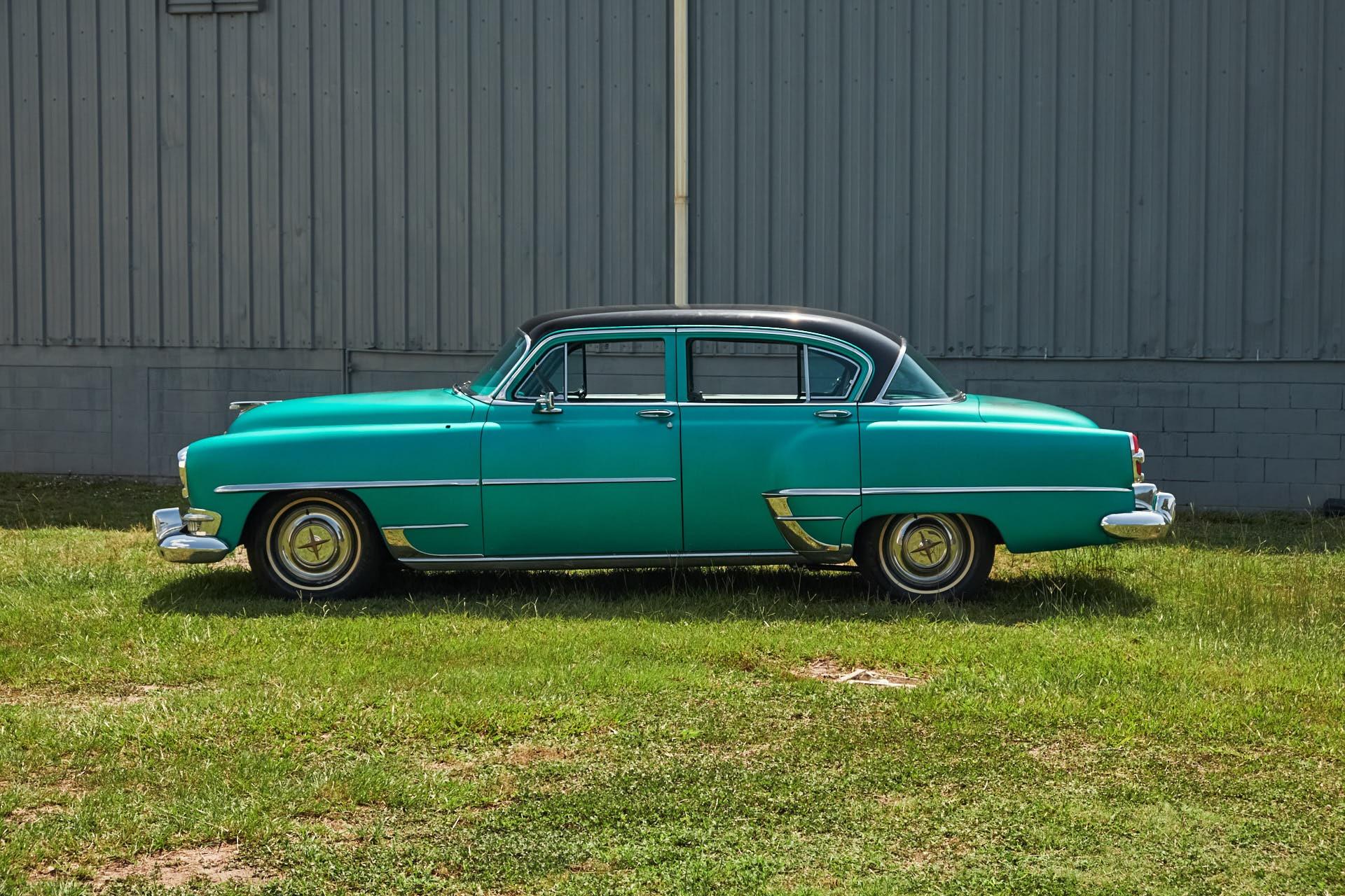 1954 Chrysler  New Yorker 2
