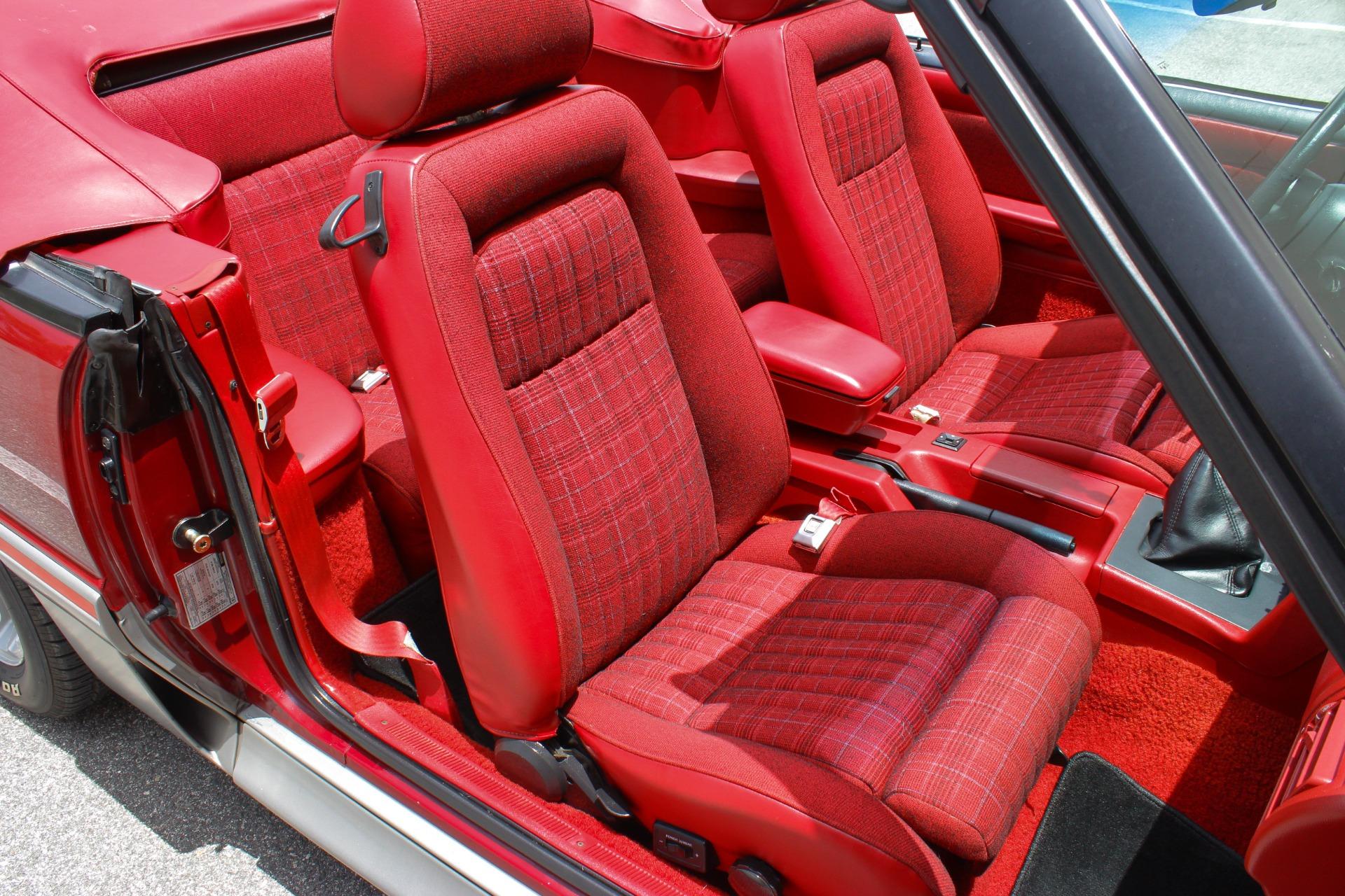 1988 Ford Mustang GT 73
