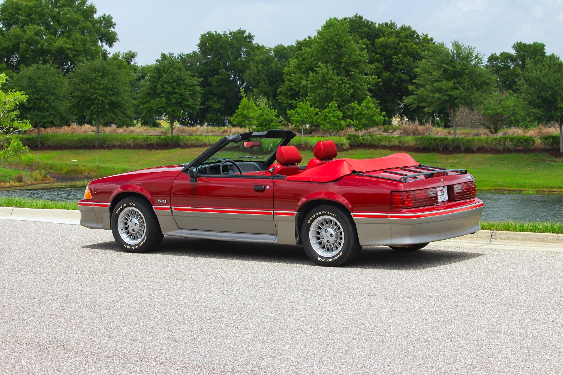 1988 Ford Mustang GT 20