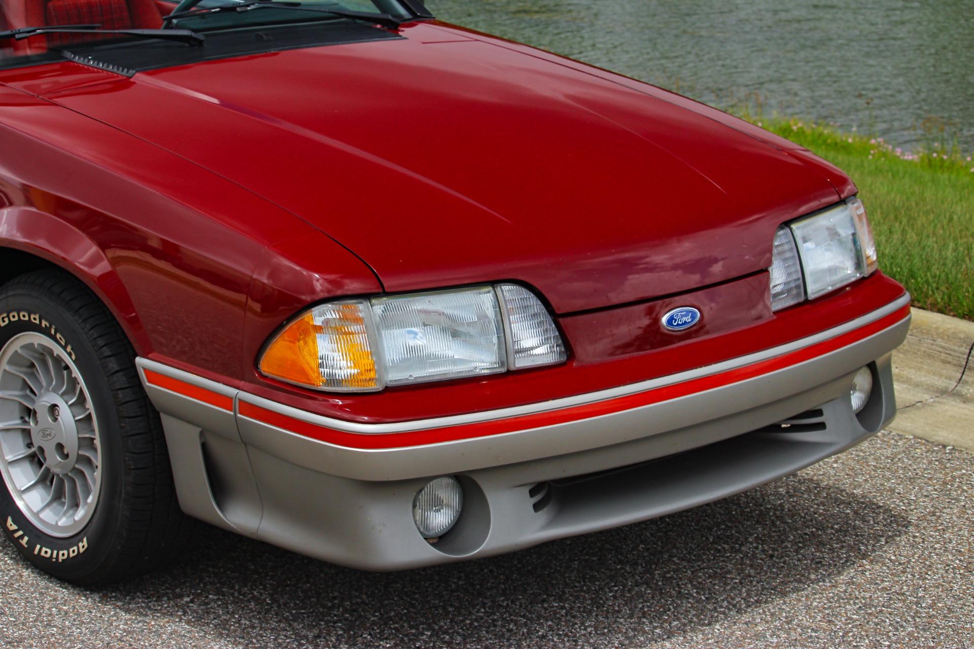 1988 Ford Mustang GT 51
