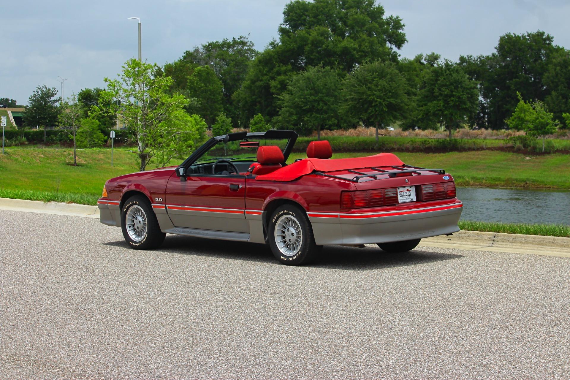 1988 Ford Mustang GT 3