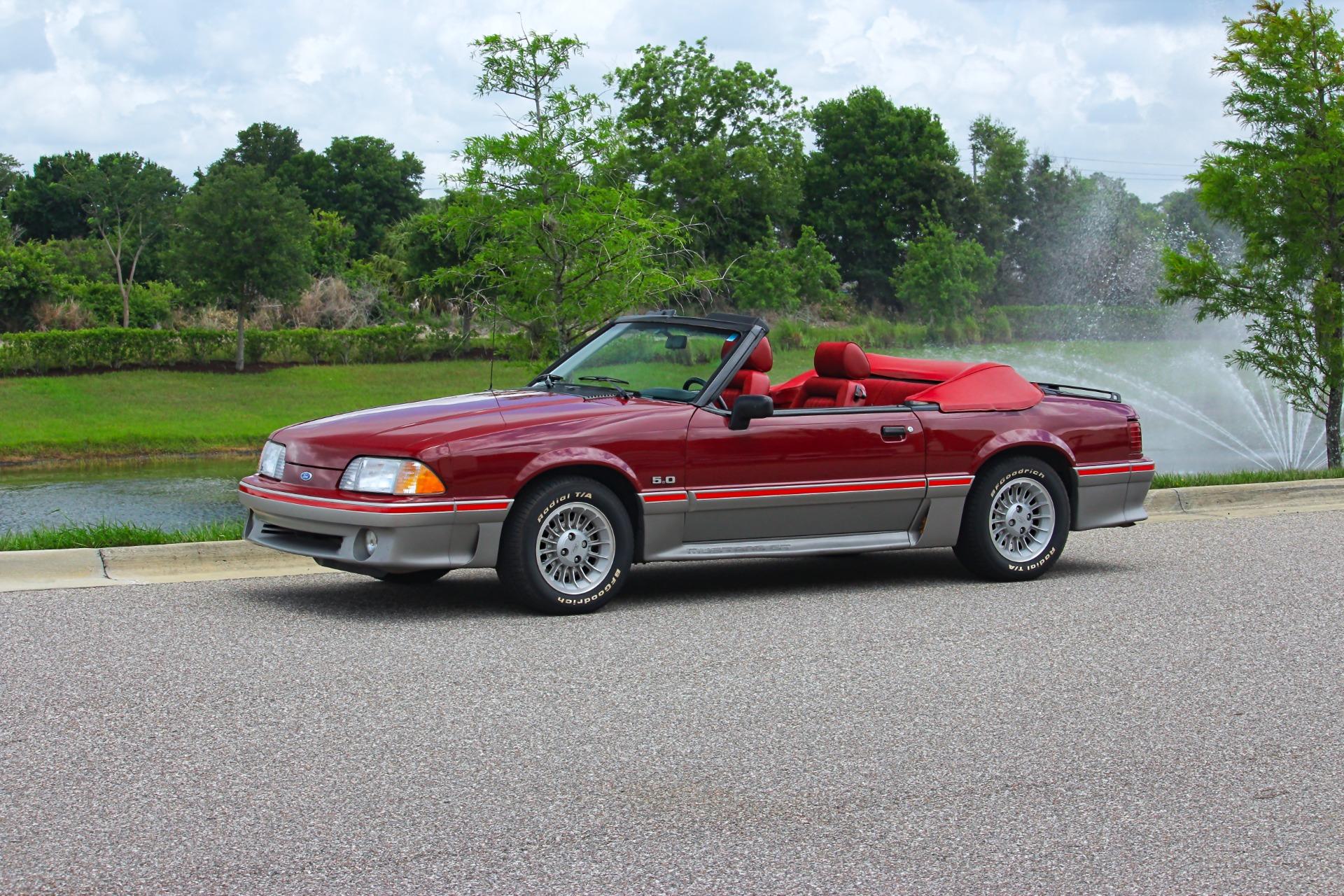 1988 Ford Mustang GT 19