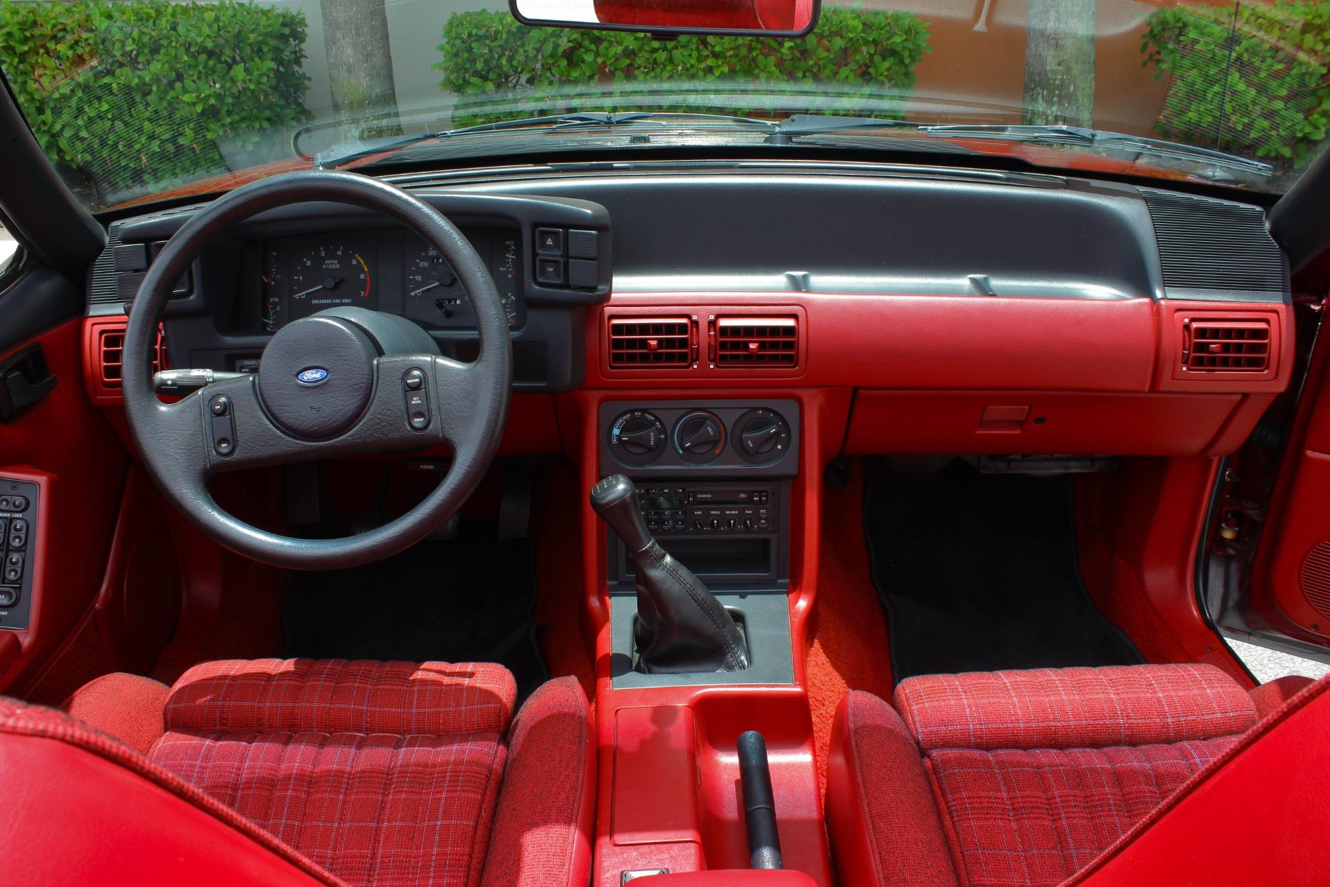 1988 Ford Mustang GT 74