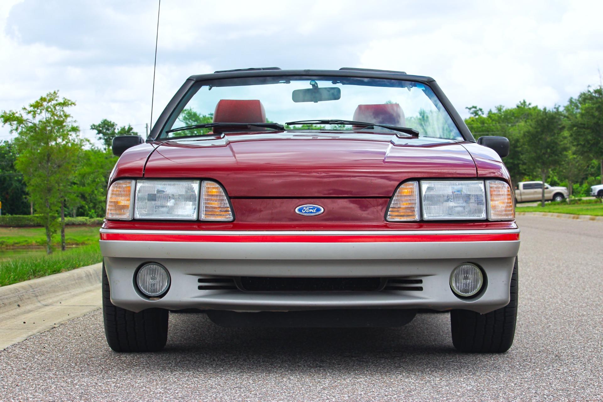 1988 Ford Mustang GT 36
