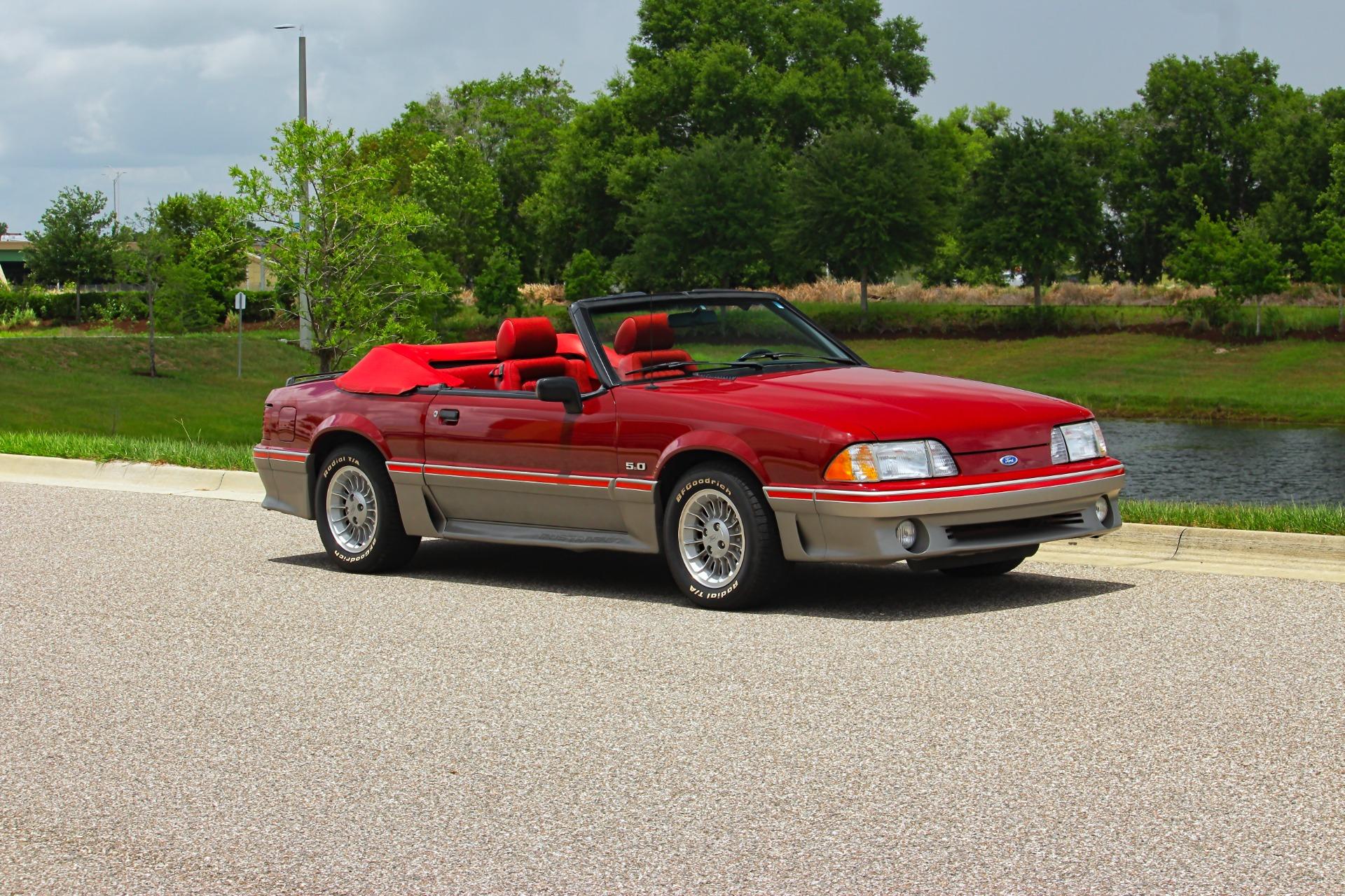 1988 Ford Mustang GT 7